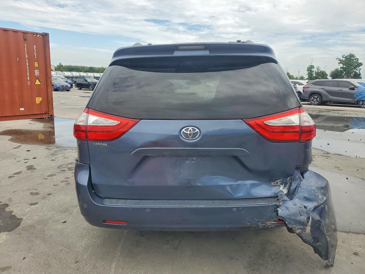 2015 Toyota Sienna Xle 8-passenger Blue vin: 5TDYK3DC1FS610529