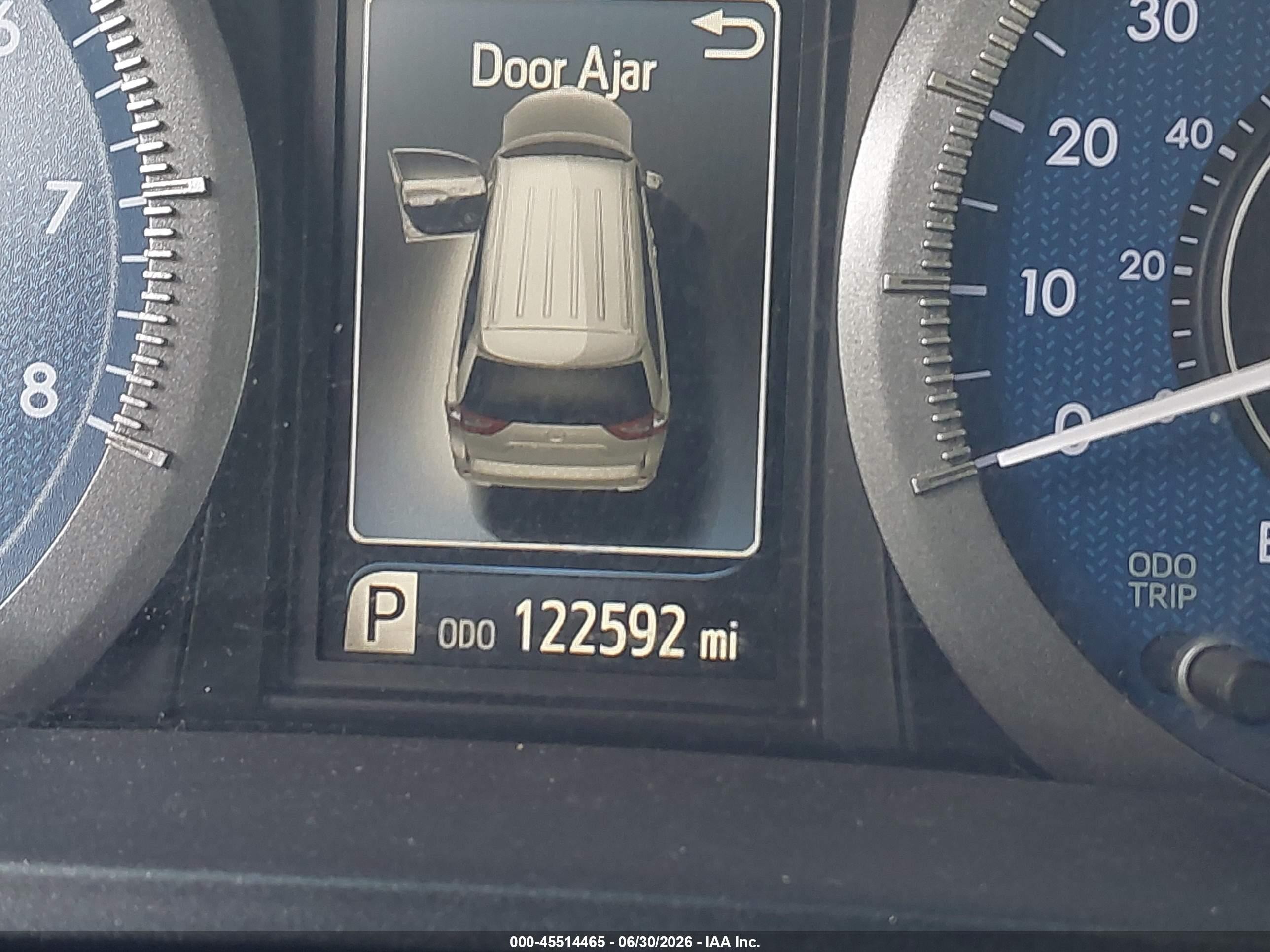 2015 Toyota Sienna Xle 8 Passenger White vin: 5TDYK3DC1FS627377
