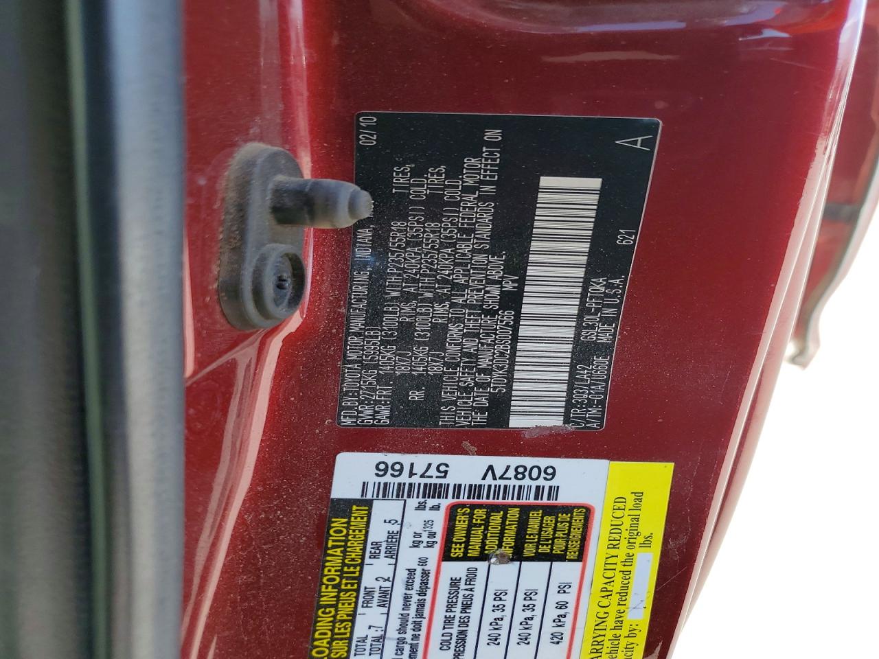 2011 Toyota Sienna Limited 7-passenger Red vin: 5TDYK3DC2BS007566
