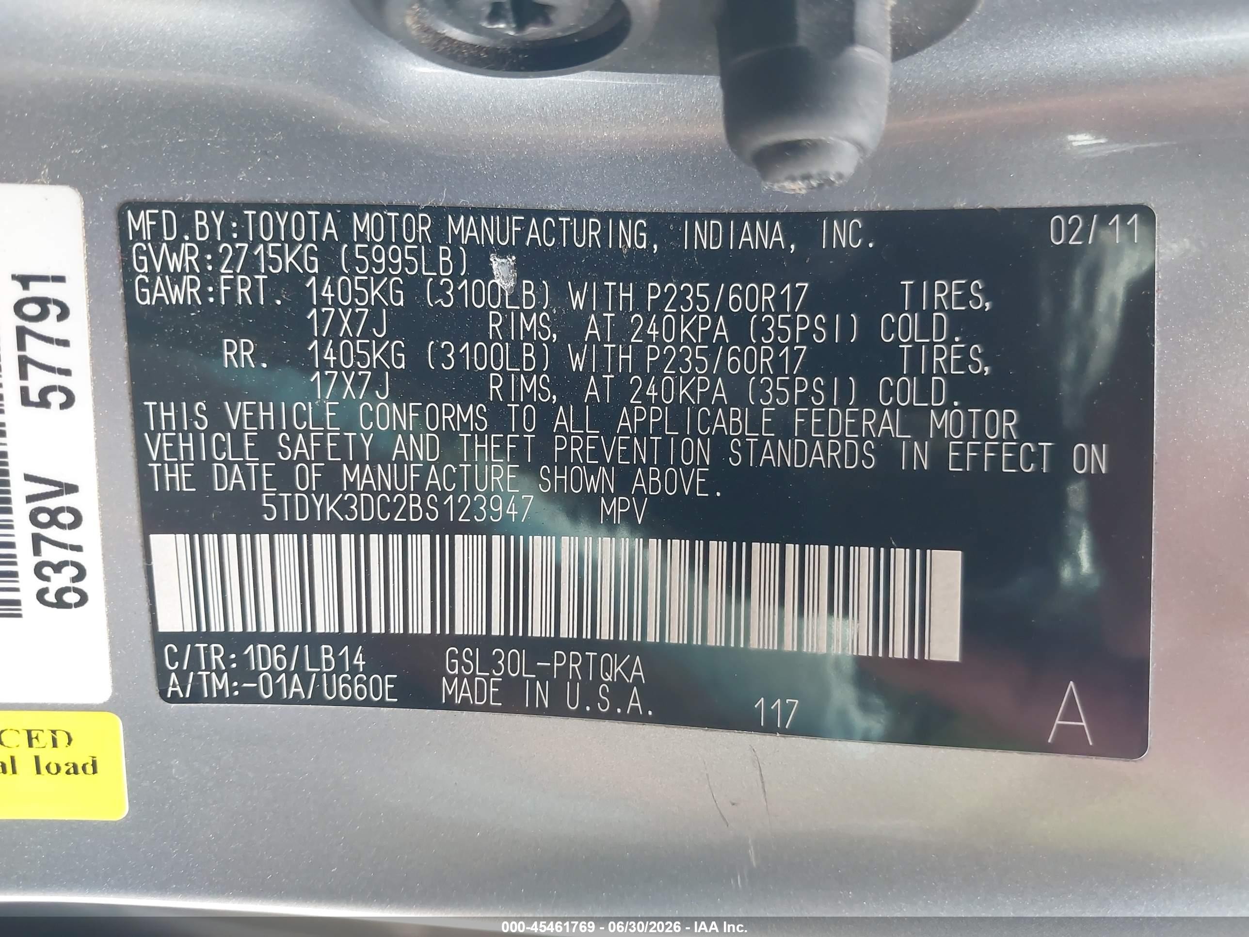 2011 Toyota Sienna Xle V6 Silver vin: 5TDYK3DC2BS123947