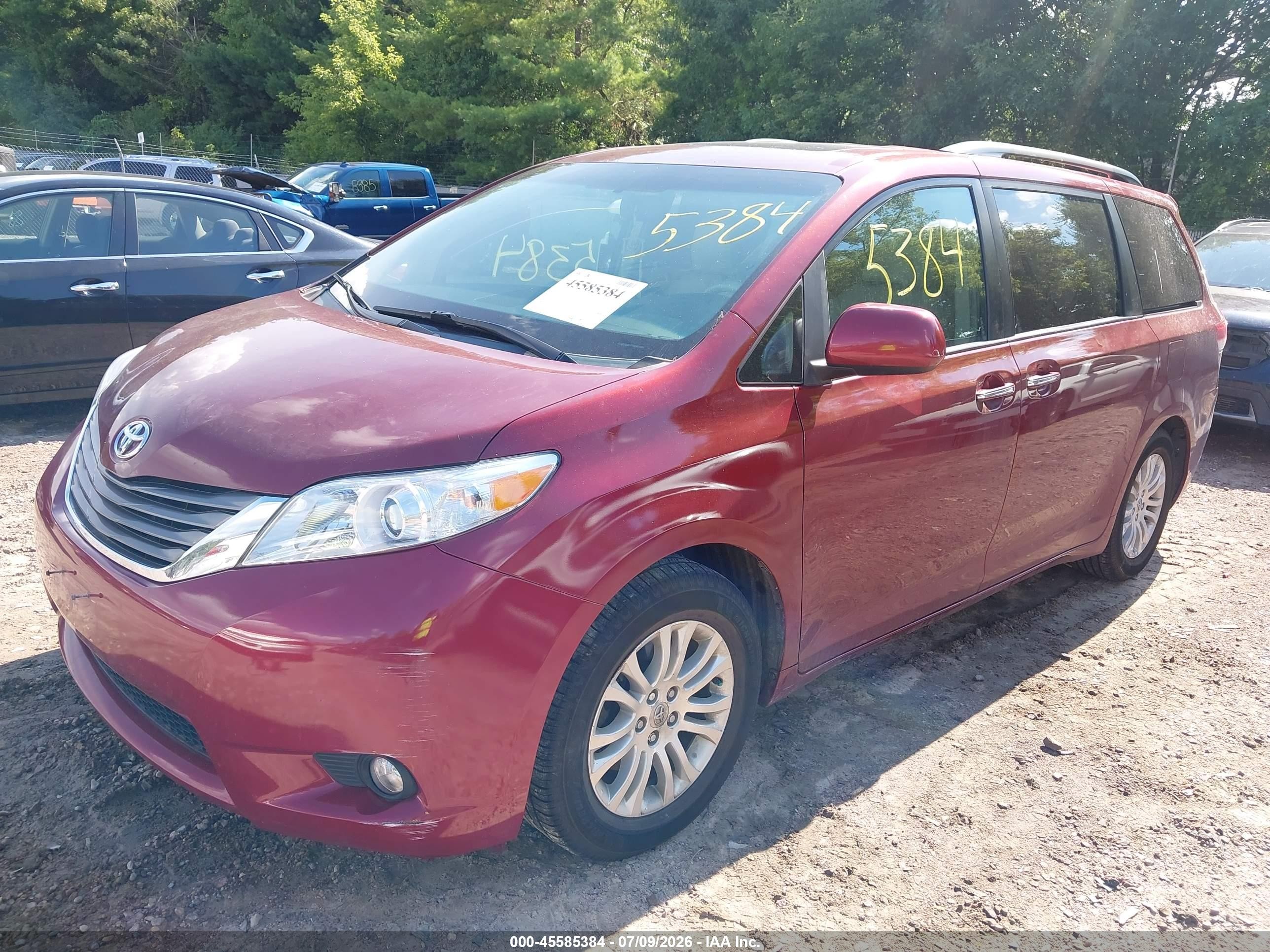 2012 Toyota Sienna Xle V6 7 Passenger Auto Access Seat Red vin: 5TDYK3DC2CS176245