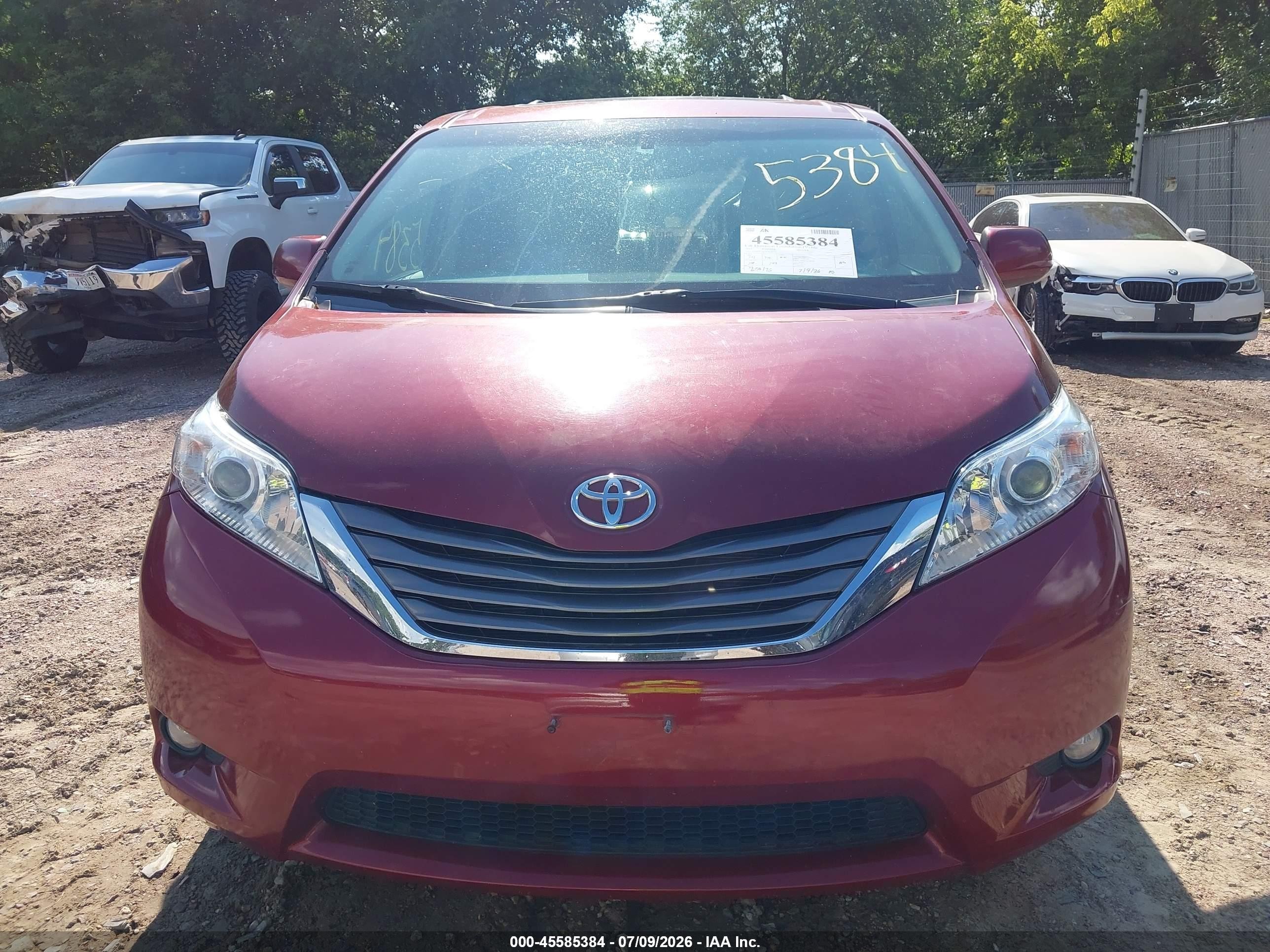 2012 Toyota Sienna Xle V6 7 Passenger Auto Access Seat Red vin: 5TDYK3DC2CS176245