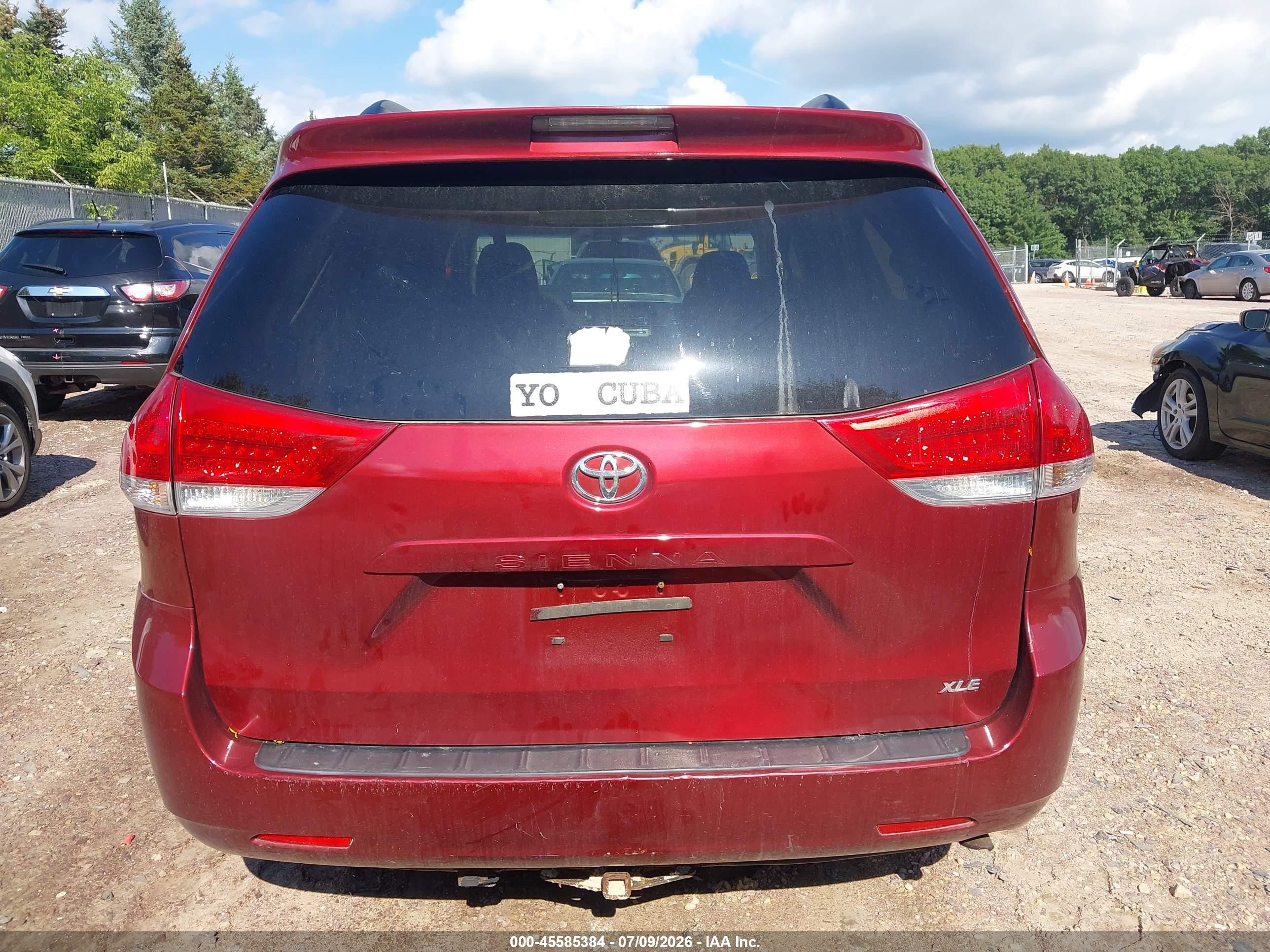 2012 Toyota Sienna Xle V6 7 Passenger Auto Access Seat Red vin: 5TDYK3DC2CS176245