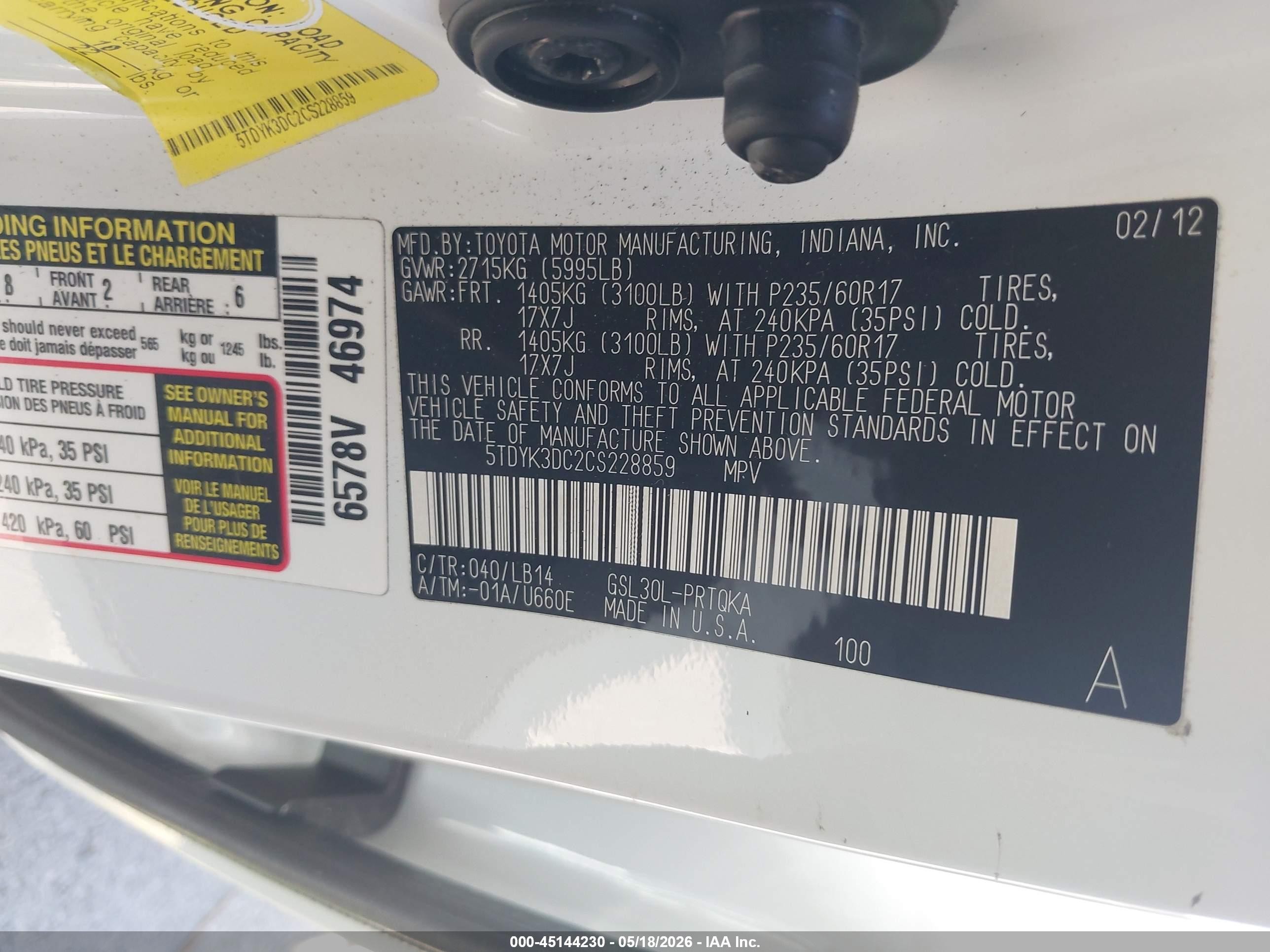 2012 Toyota Sienna Xle V6 8 Passenger White vin: 5TDYK3DC2CS228859