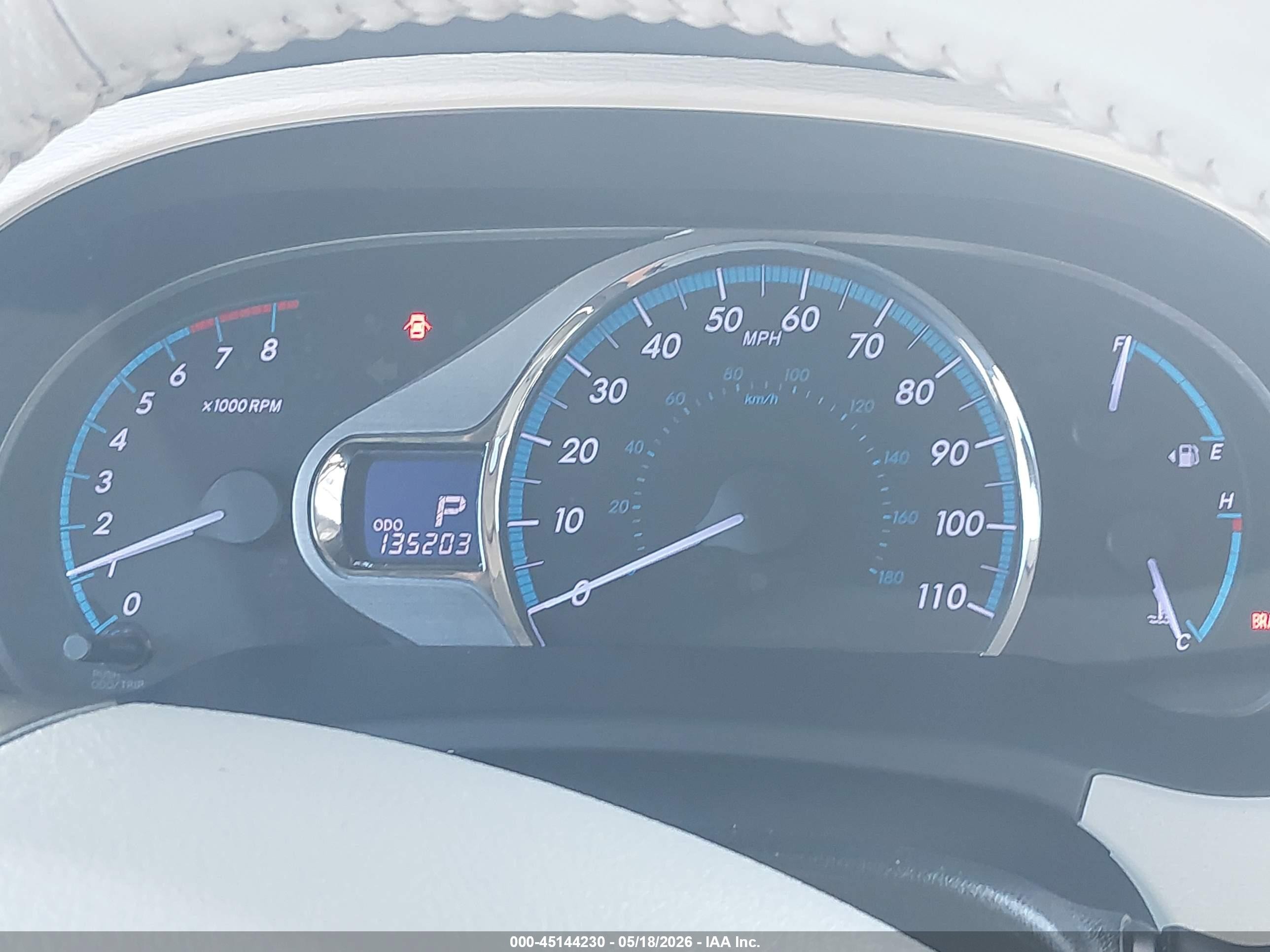 2012 Toyota Sienna Xle V6 8 Passenger White vin: 5TDYK3DC2CS228859