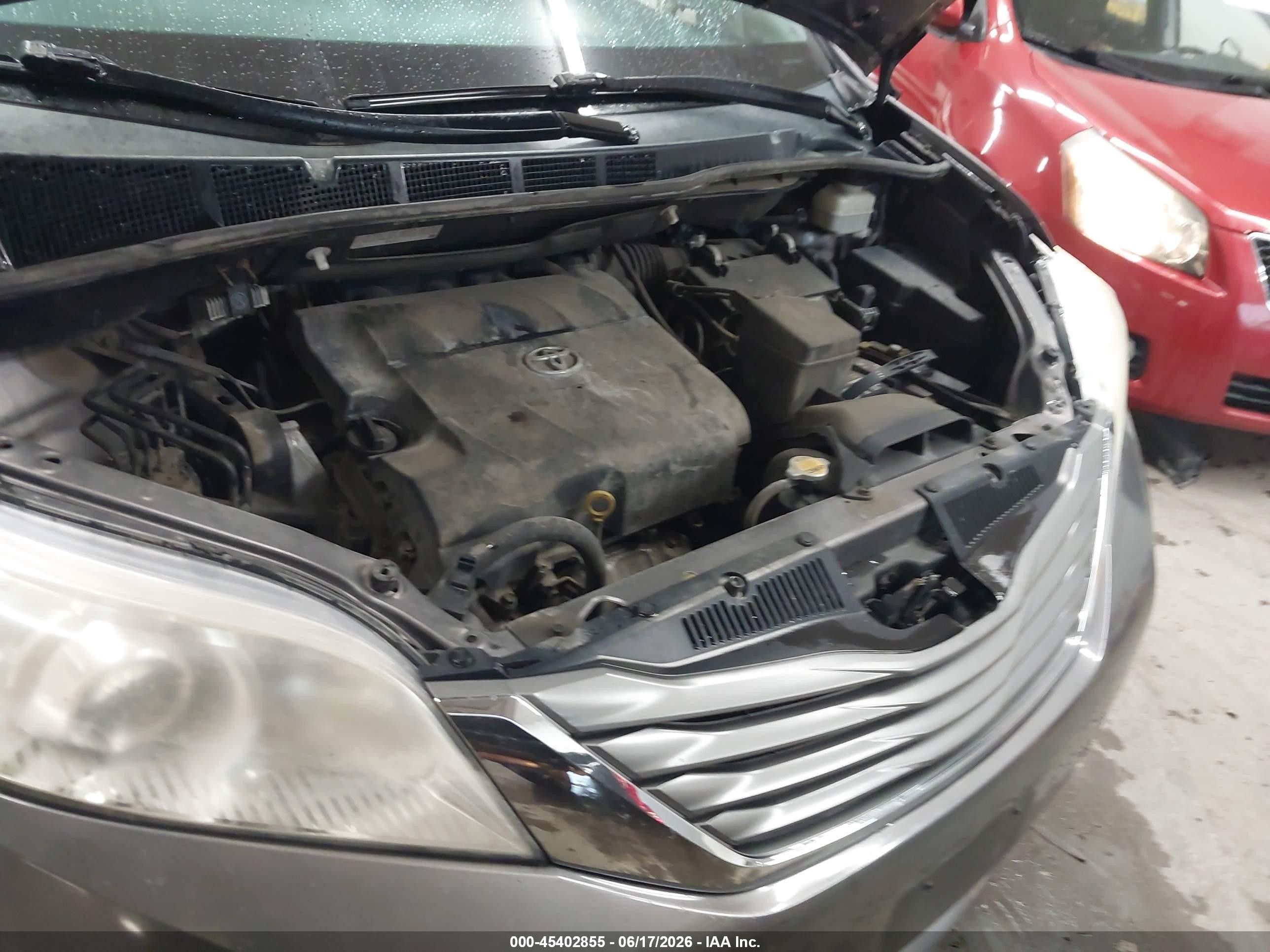 2012 Toyota Sienna Xle V6 8 Passenger Серый vin: 5TDYK3DC2CS275650