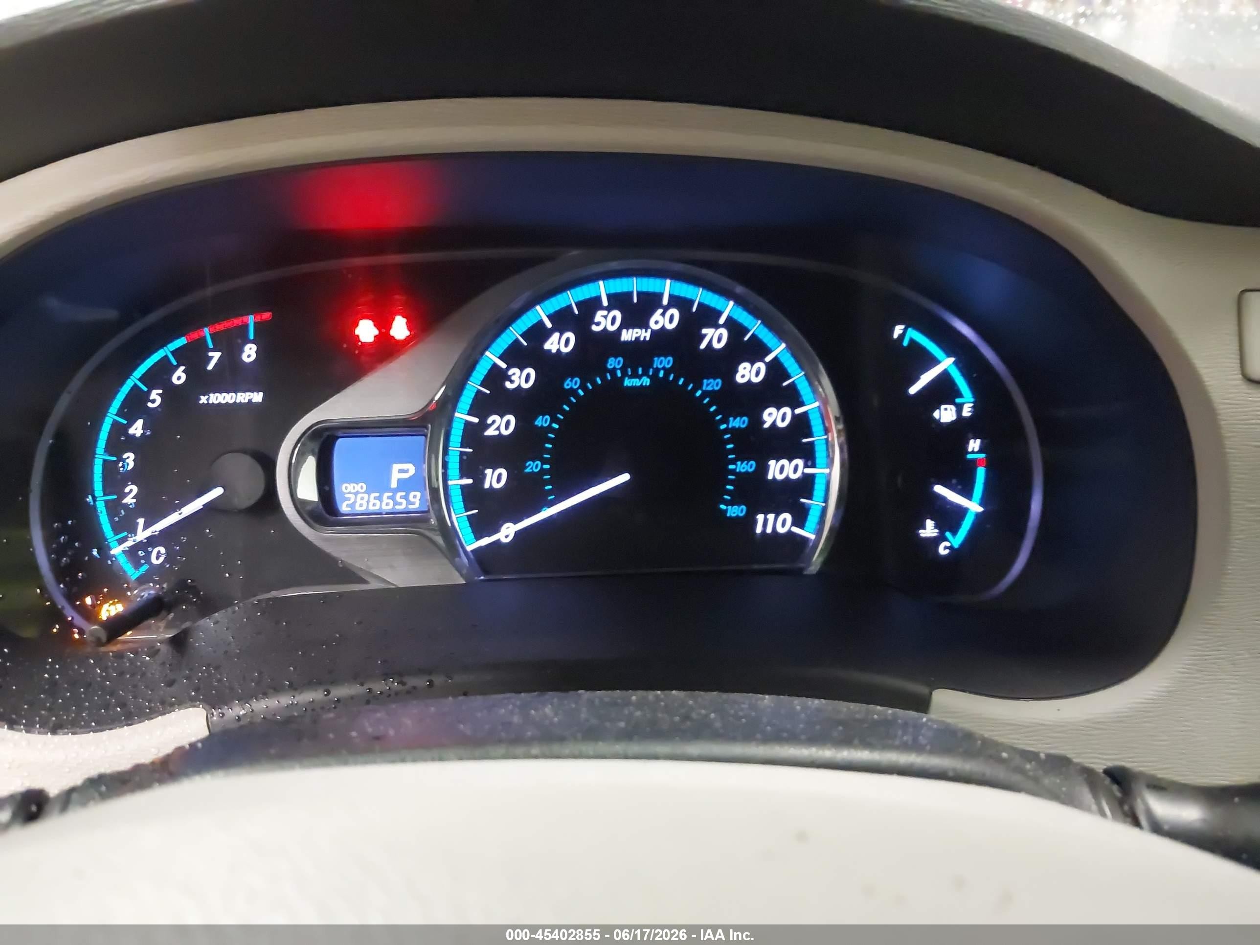 2012 Toyota Sienna Xle V6 8 Passenger Серый vin: 5TDYK3DC2CS275650