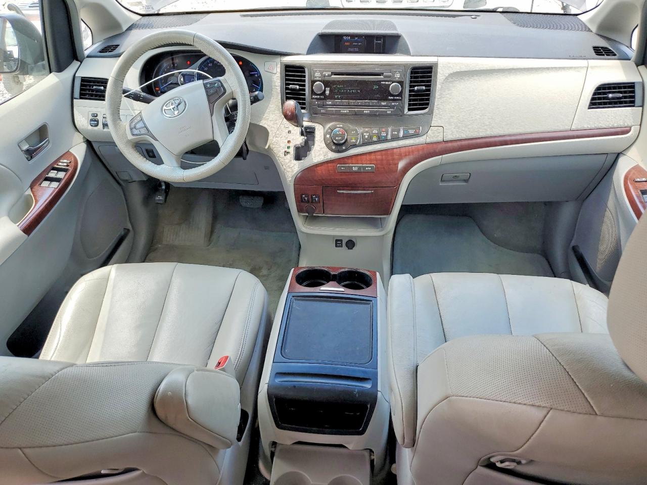 2013 Toyota Sienna Xle 8-passenger Gray vin: 5TDYK3DC2DS364328
