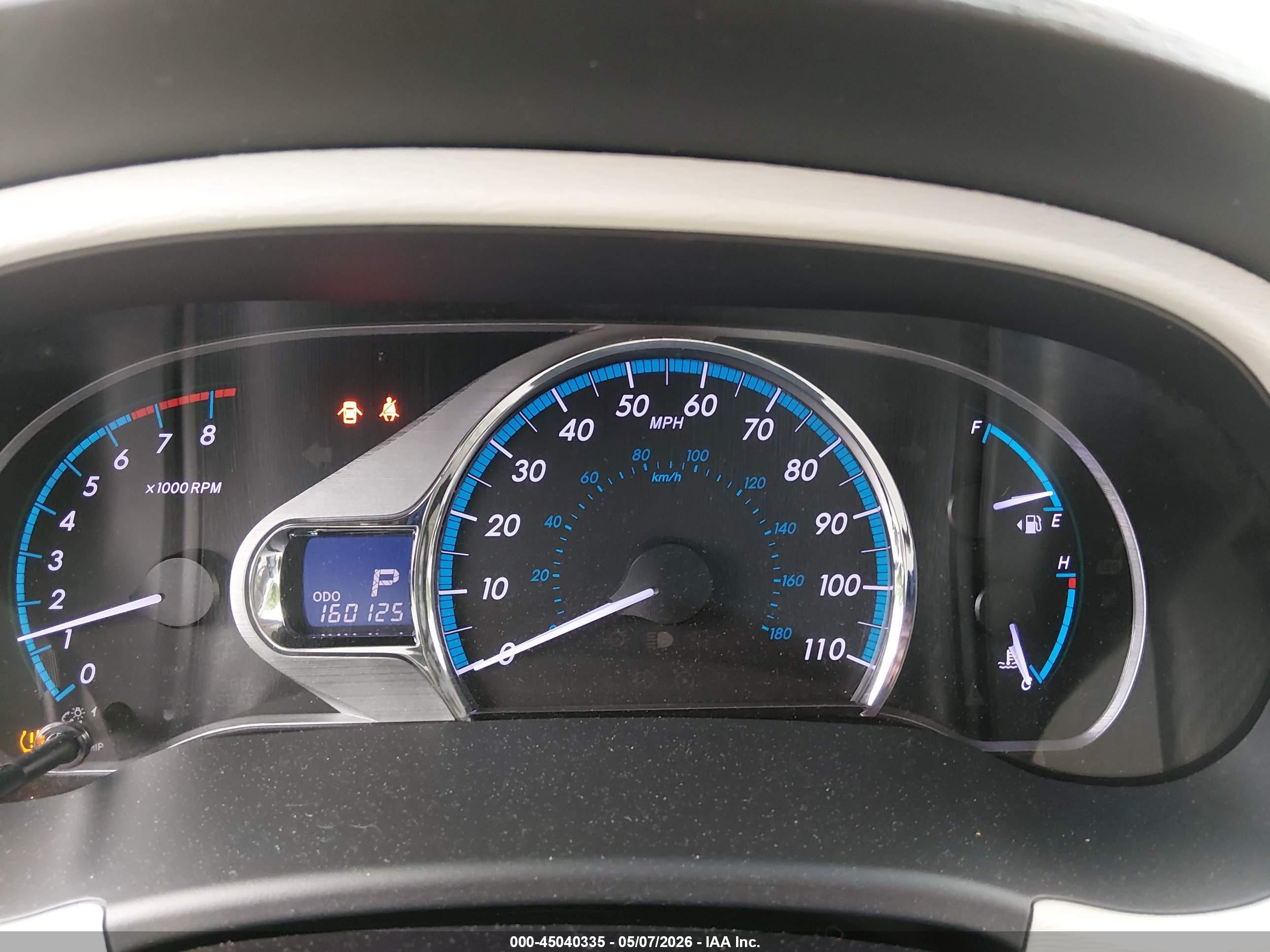 2013 Toyota Sienna Xle V6 8 Passenger Maroon vin: 5TDYK3DC2DS371117