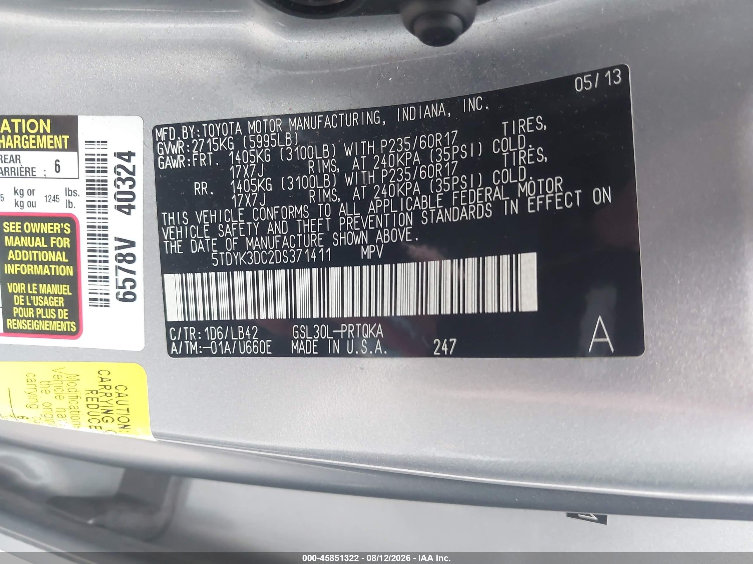 2013 Toyota Sienna Xle V6 8 Passenger Silver vin: 5TDYK3DC2DS371411