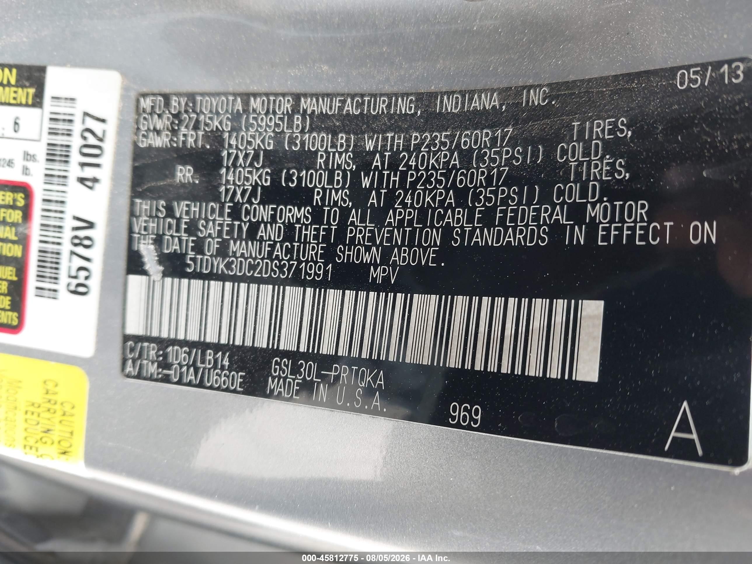 2013 Toyota Sienna Xle V6 8 Passenger Silver vin: 5TDYK3DC2DS371991