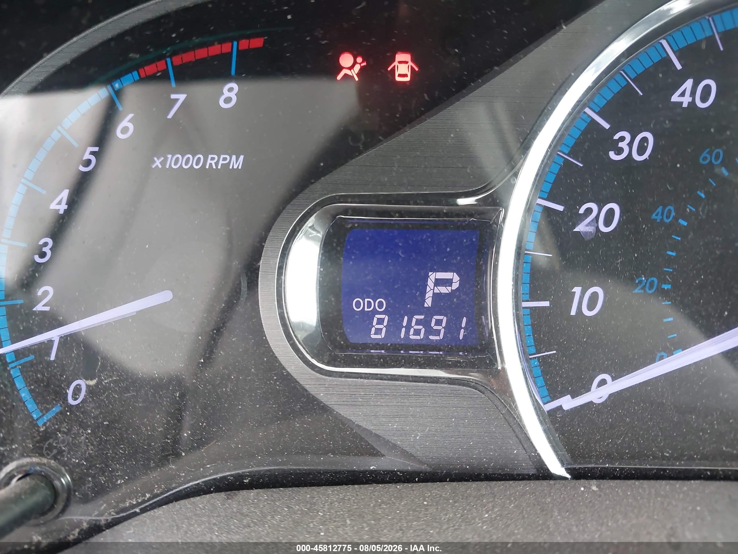 2013 Toyota Sienna Xle V6 8 Passenger Silver vin: 5TDYK3DC2DS371991