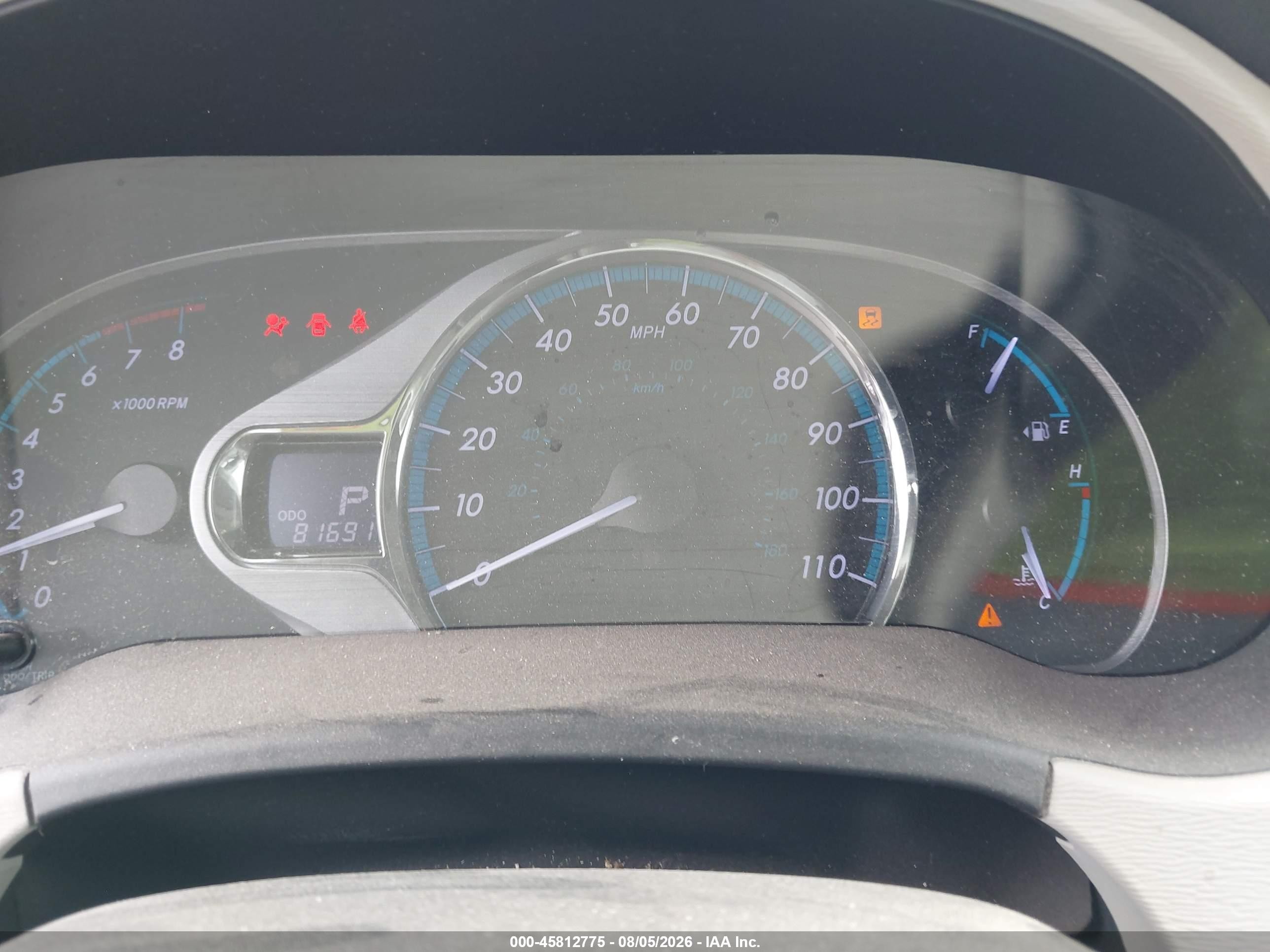 2013 Toyota Sienna Xle V6 8 Passenger Silver vin: 5TDYK3DC2DS371991