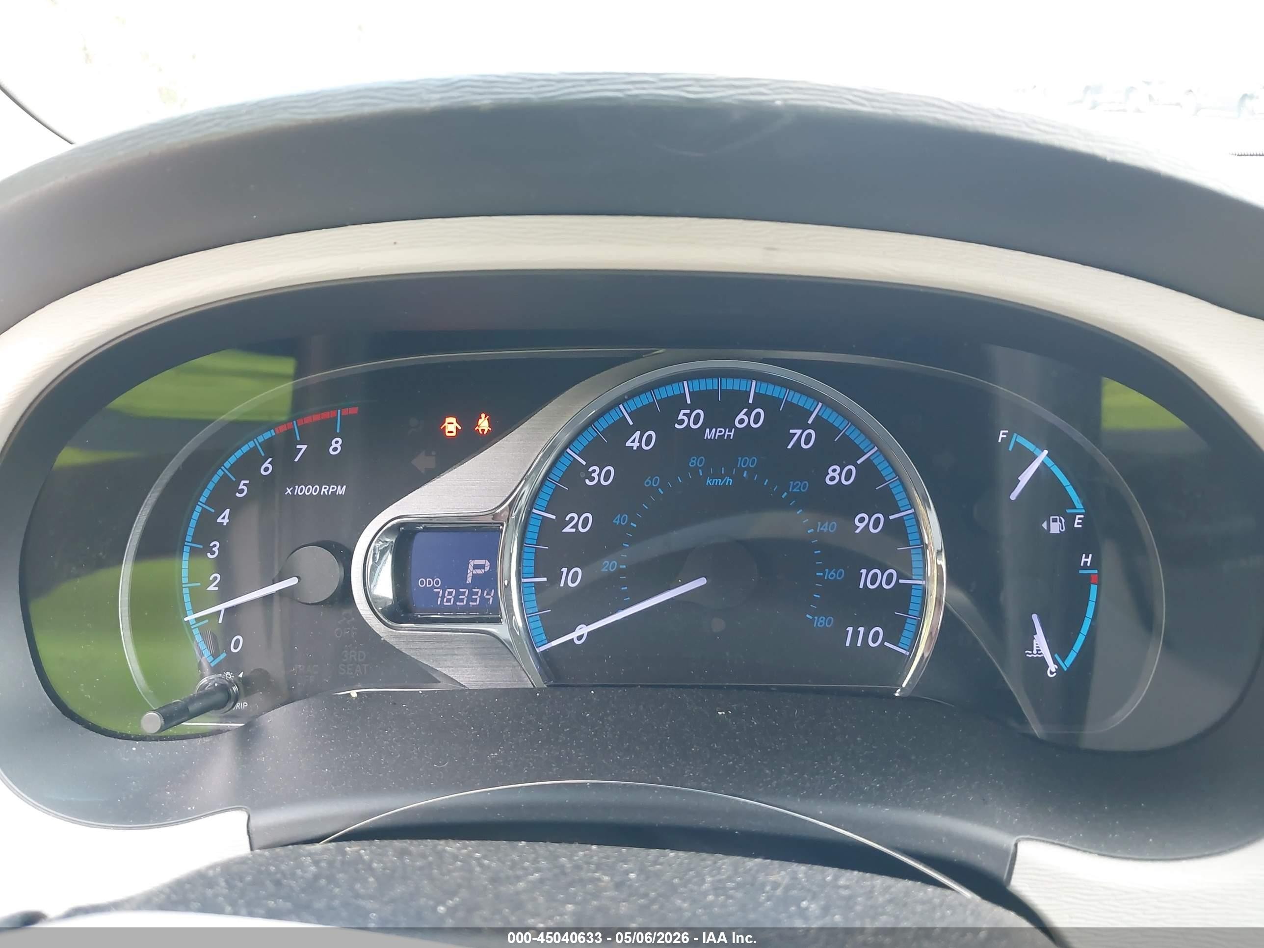 2014 Toyota Sienna Xle V6 8 Passenger Gray vin: 5TDYK3DC2ES414257