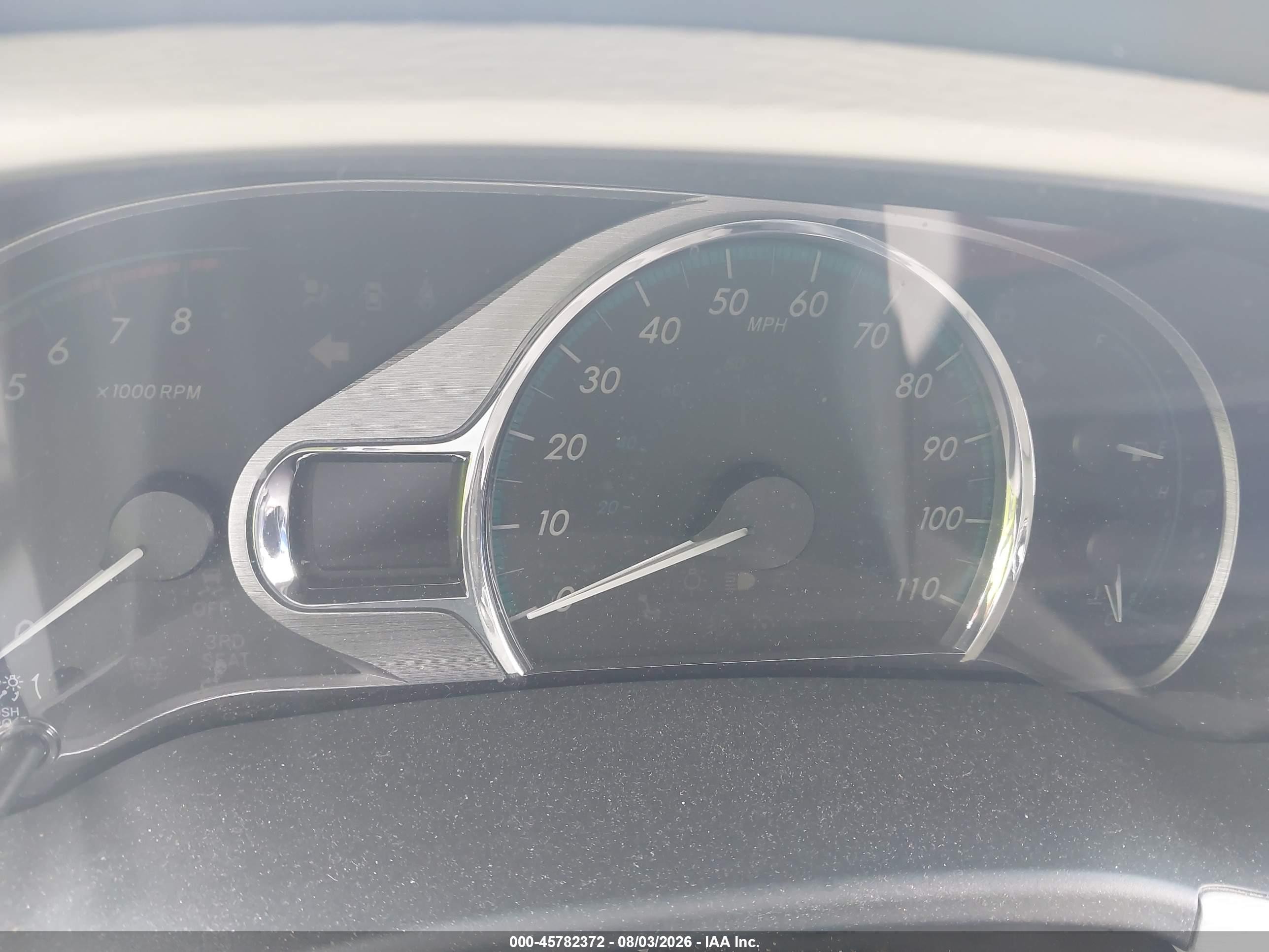 2014 Toyota Sienna Xle V6 8 Passenger White vin: 5TDYK3DC2ES420950