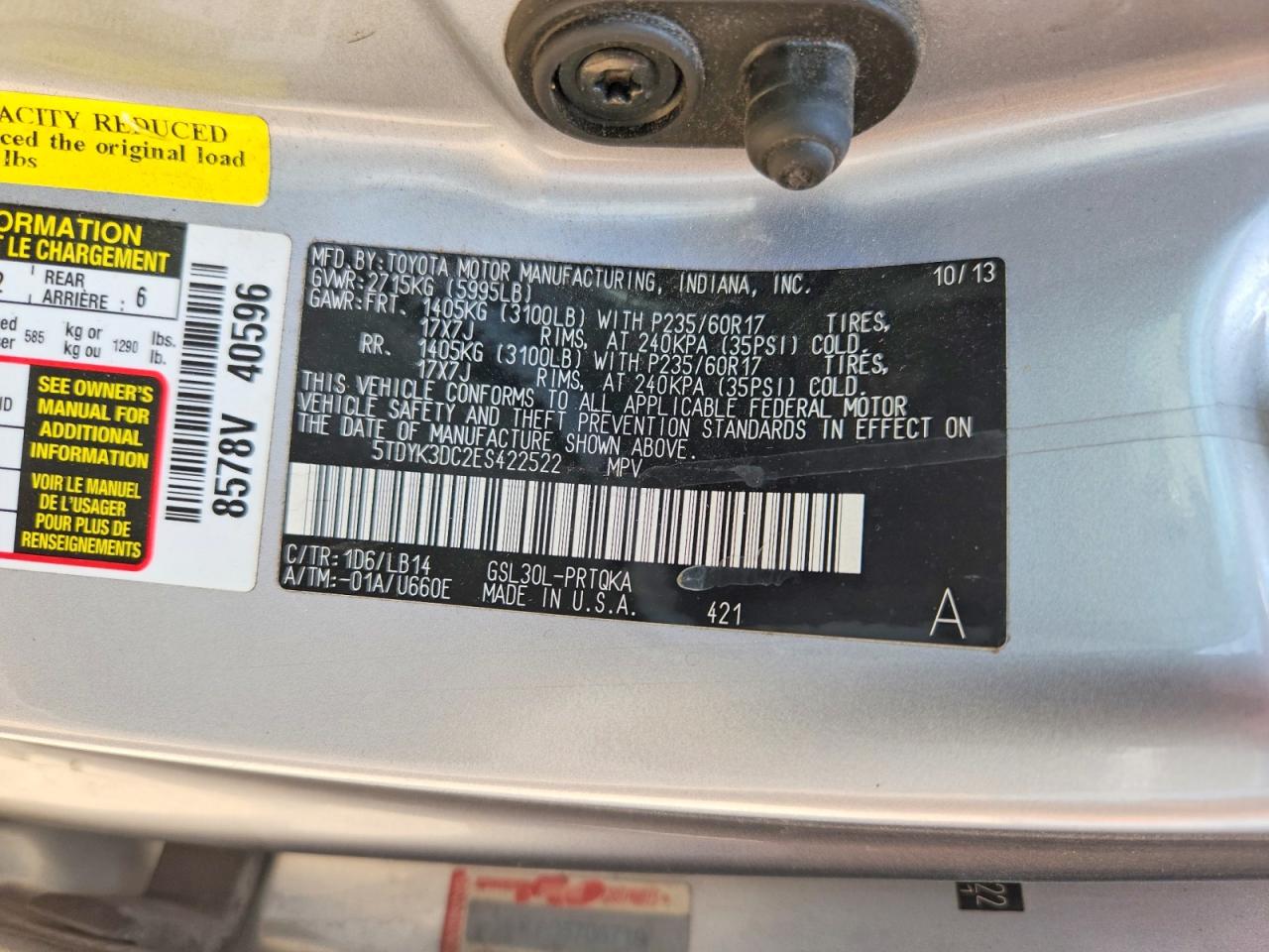 2014 Toyota Sienna Xle 8-passenger Silver vin: 5TDYK3DC2ES422522