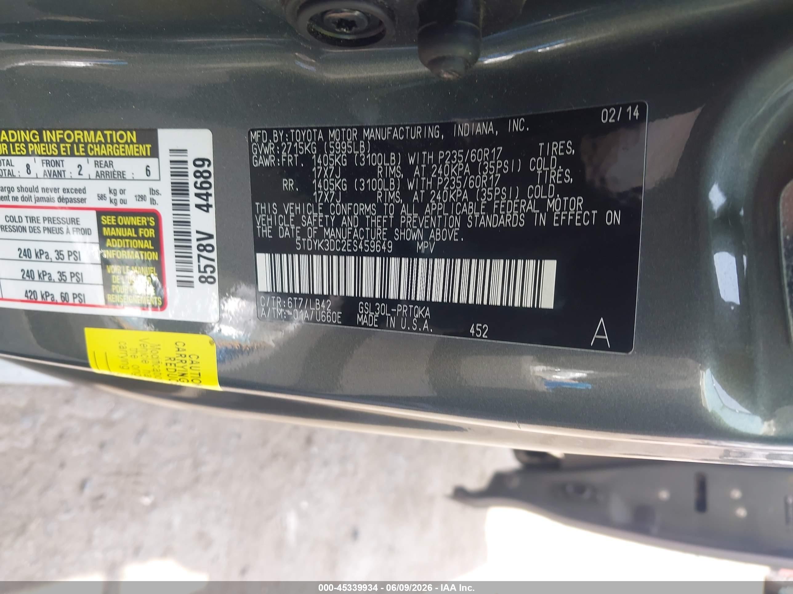 2014 Toyota Sienna Xle V6 8 Passenger Green vin: 5TDYK3DC2ES459649