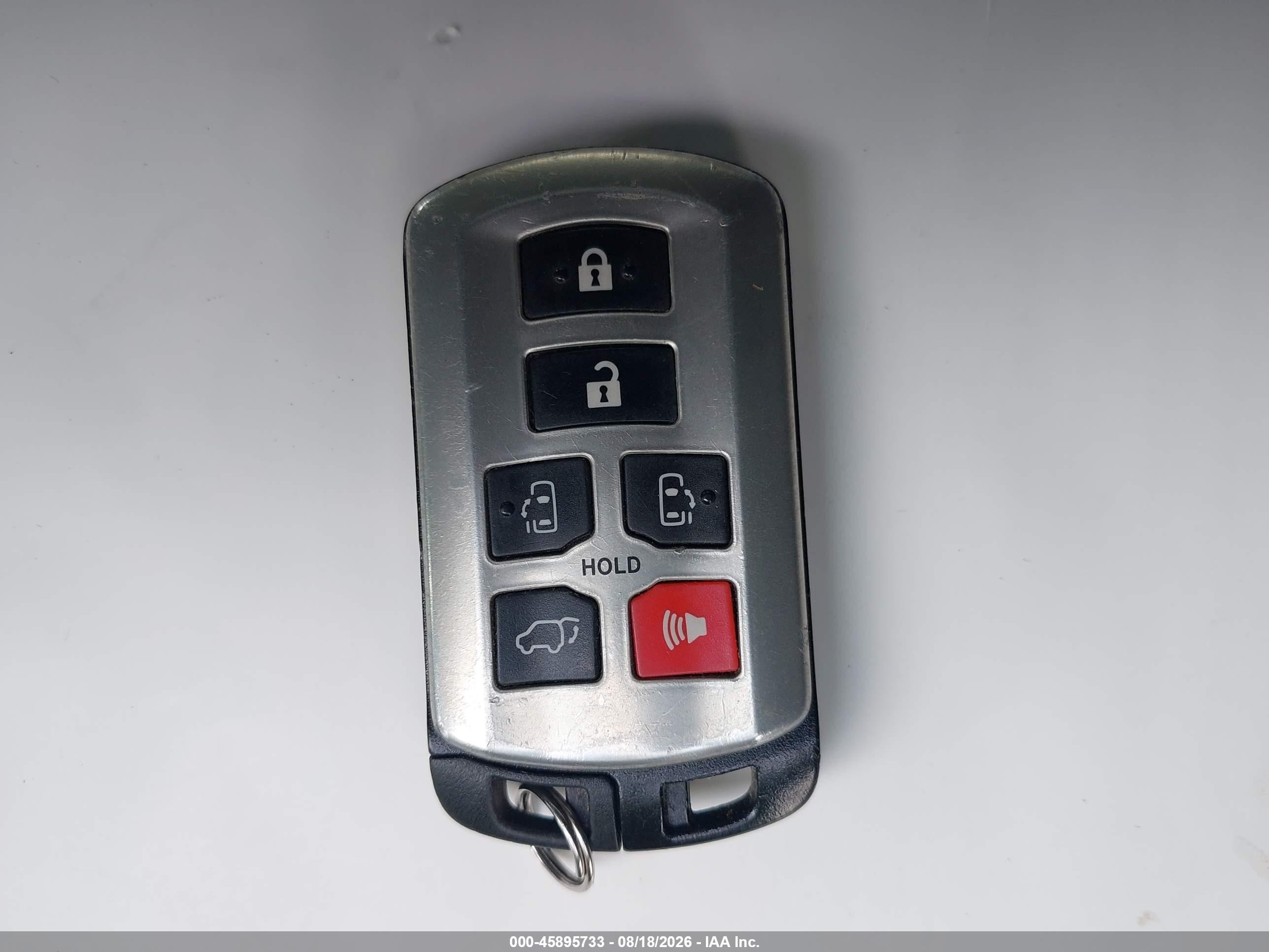 2015 Toyota Sienna Xle 8 Passenger Gray vin: 5TDYK3DC2FS541897