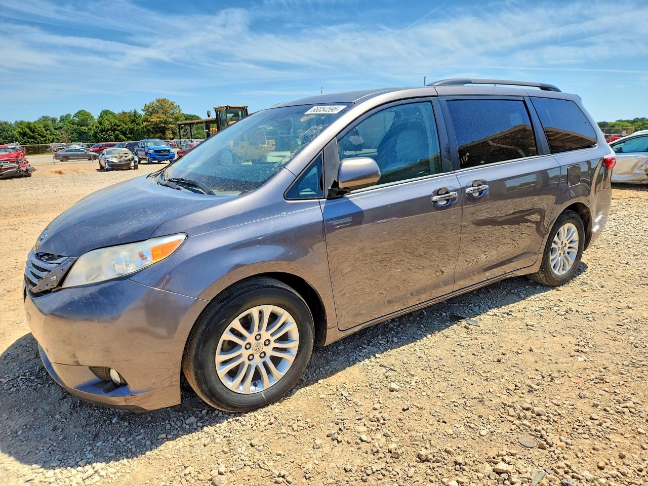 2015 Toyota Sienna Xle 8-passenger Gray vin: 5TDYK3DC2FS621541