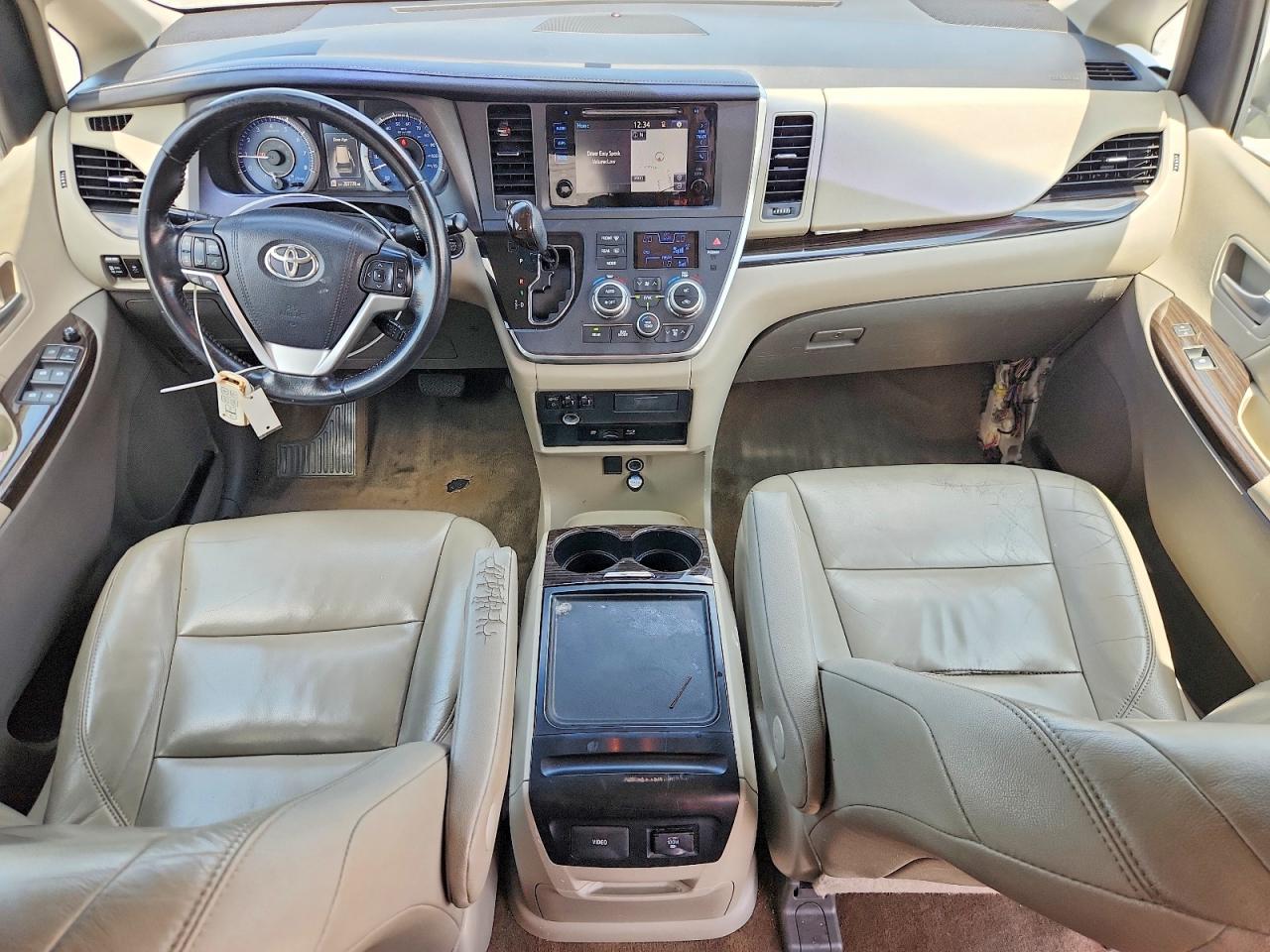 2015 Toyota Sienna Xle Premium 8-passenger White vin: 5TDYK3DC2FS639697