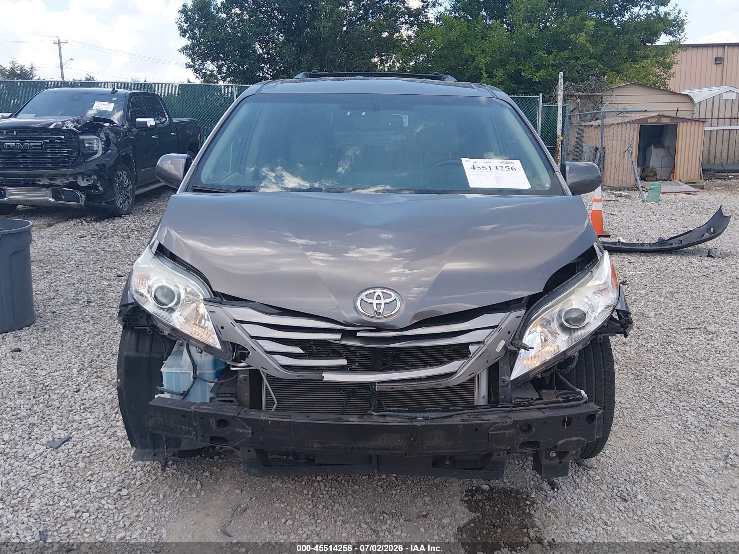 2015 Toyota Sienna Xle 8 Passenger Gray vin: 5TDYK3DC2FS647377