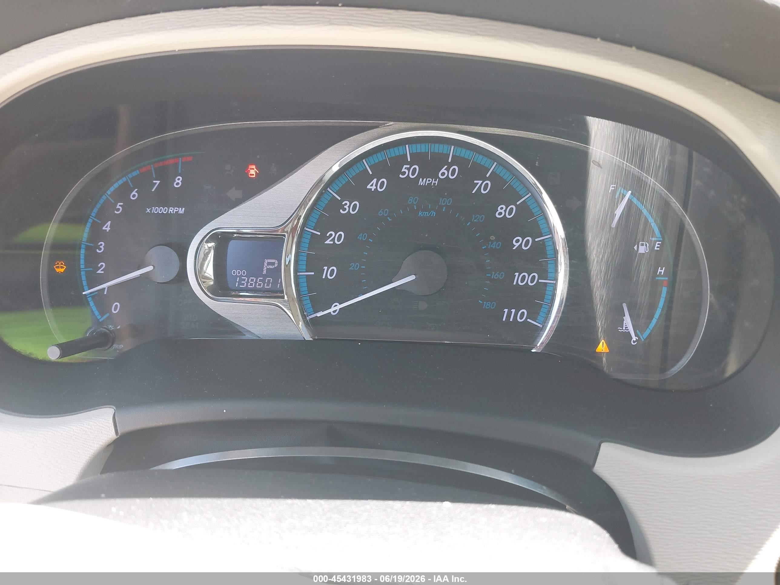 2011 Toyota Sienna Limited V6 Tan vin: 5TDYK3DC3BS009293