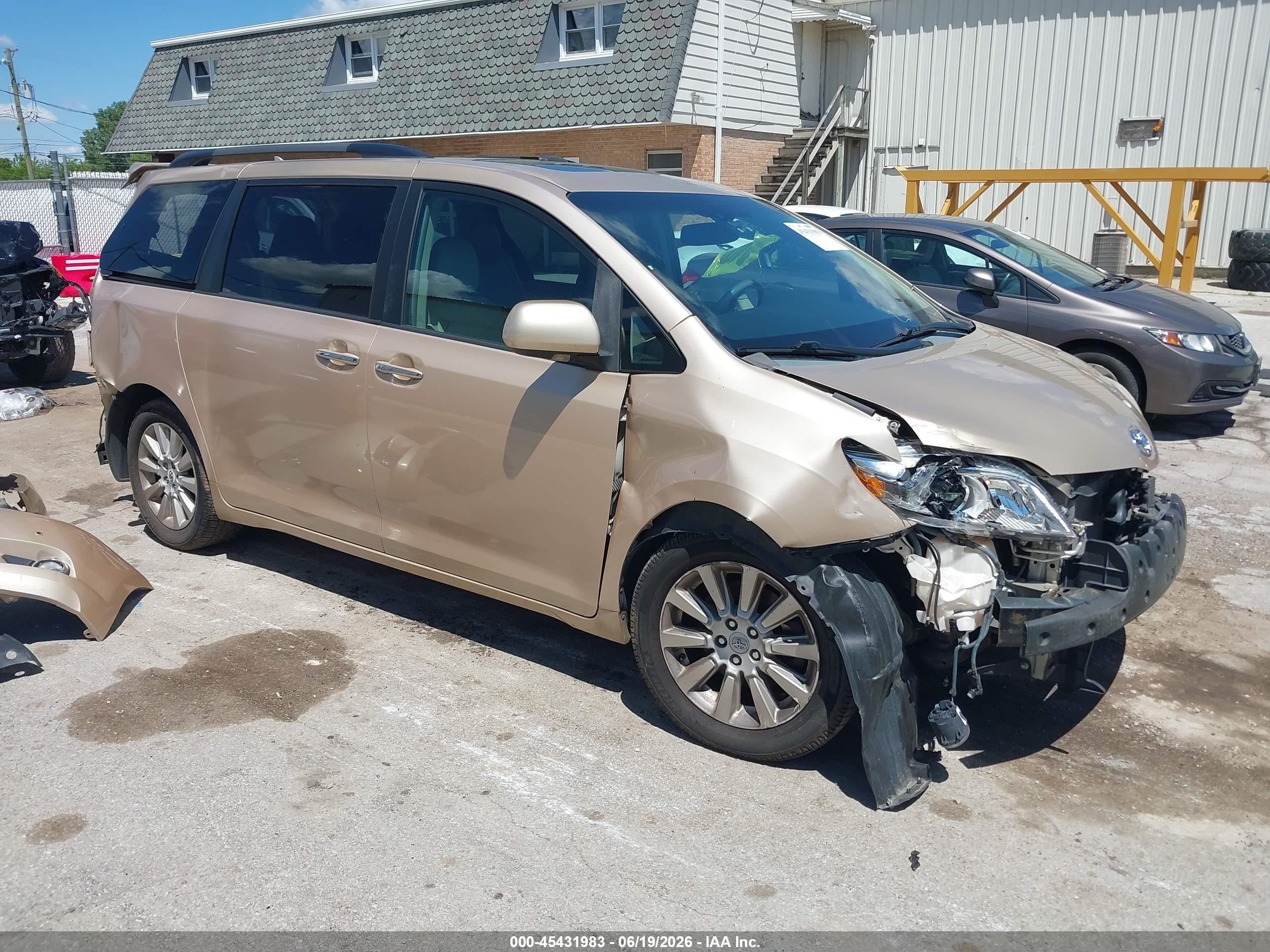 2011 Toyota Sienna Limited V6 Tan vin: 5TDYK3DC3BS009293