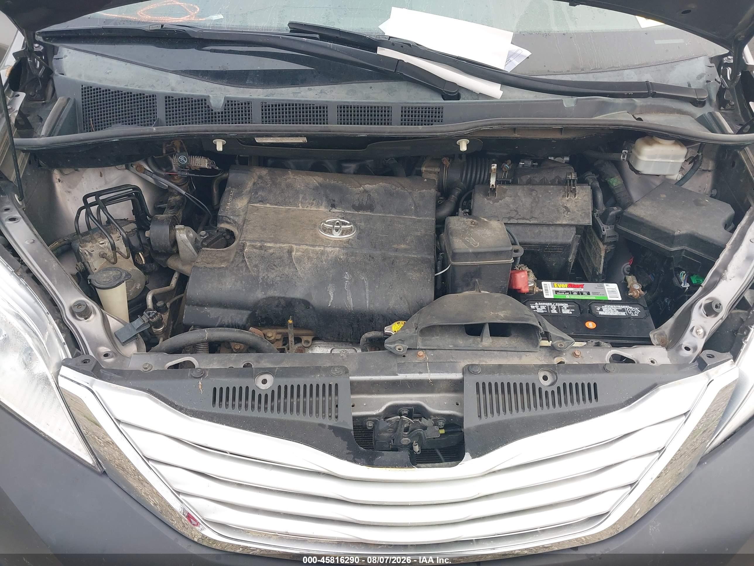 2011 Toyota Sienna Xle V6 Gray vin: 5TDYK3DC3BS021072
