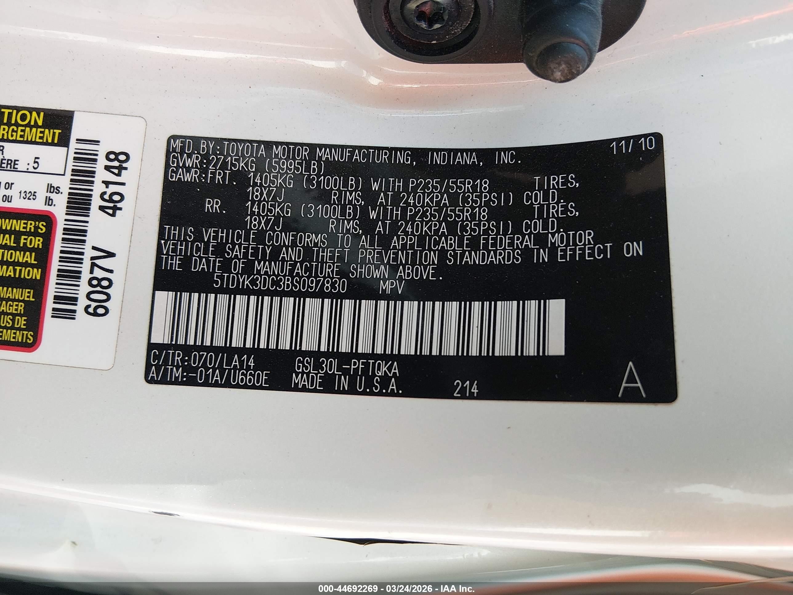 2011 Toyota Sienna Limited V6 White vin: 5TDYK3DC3BS097830