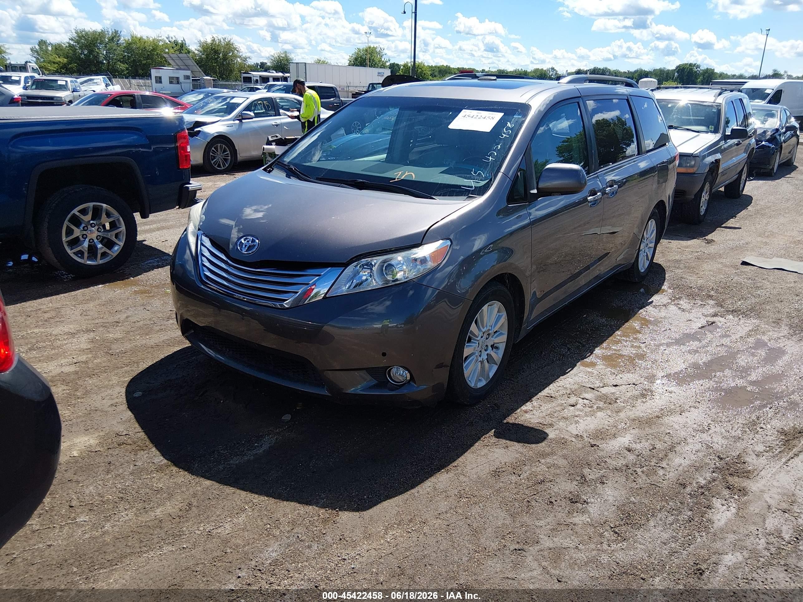 2011 Toyota Sienna Limited V6 Gray vin: 5TDYK3DC3BS149487