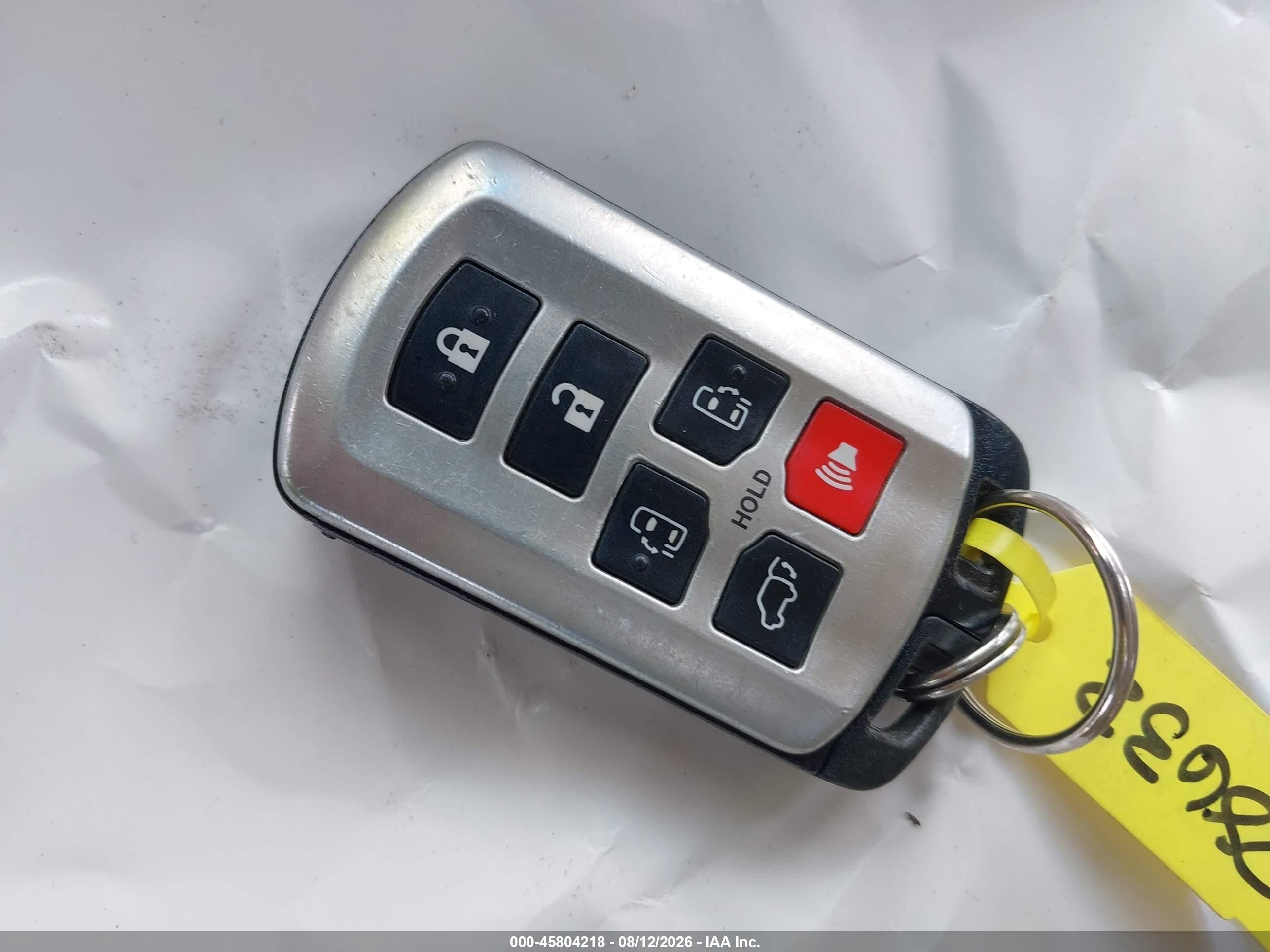 2011 Toyota Sienna Xle V6 Silver vin: 5TDYK3DC3BS167214