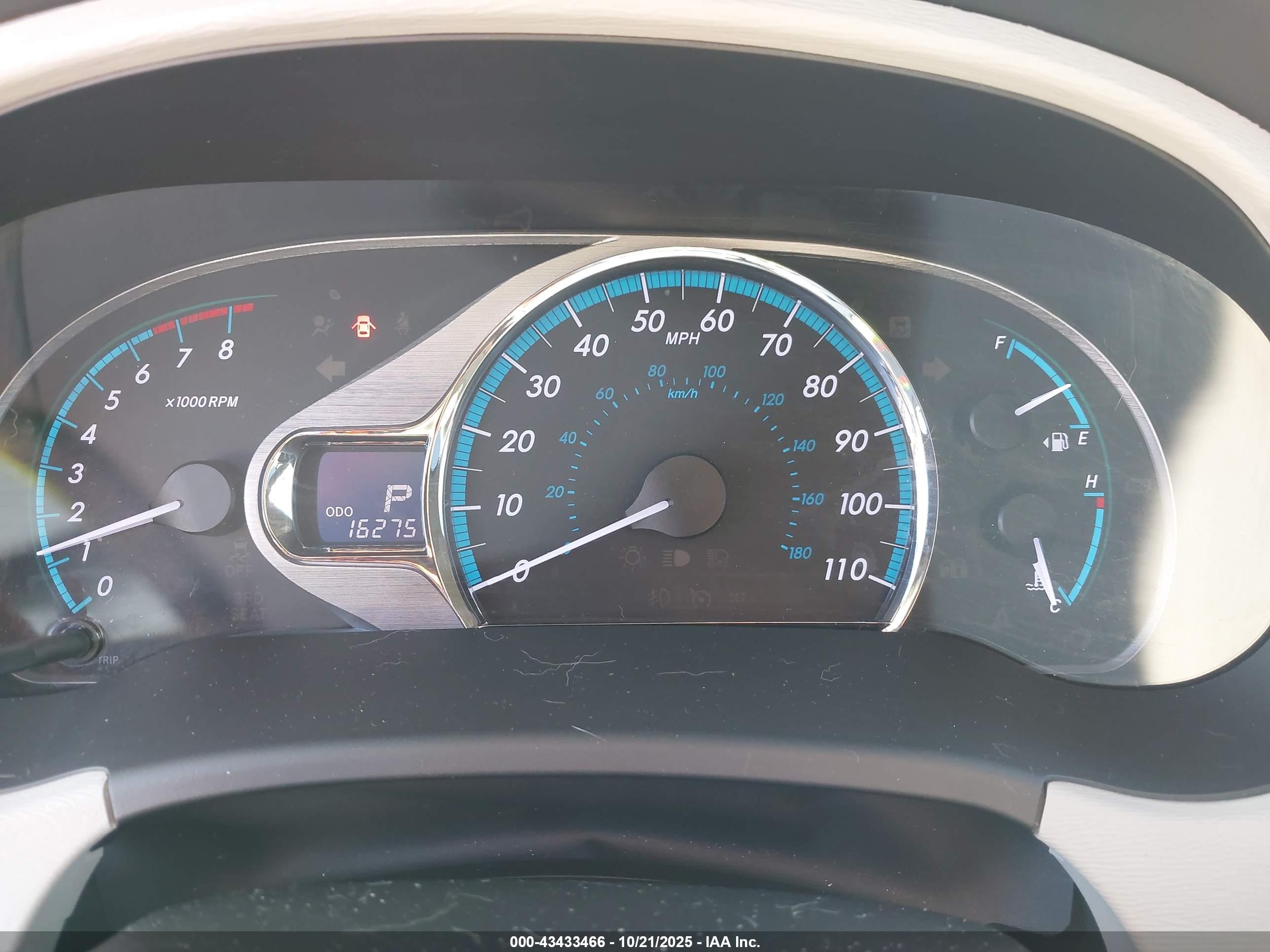 2013 Toyota Sienna Xle V6 8 Passenger Черный vin: 5TDYK3DC3DS290286