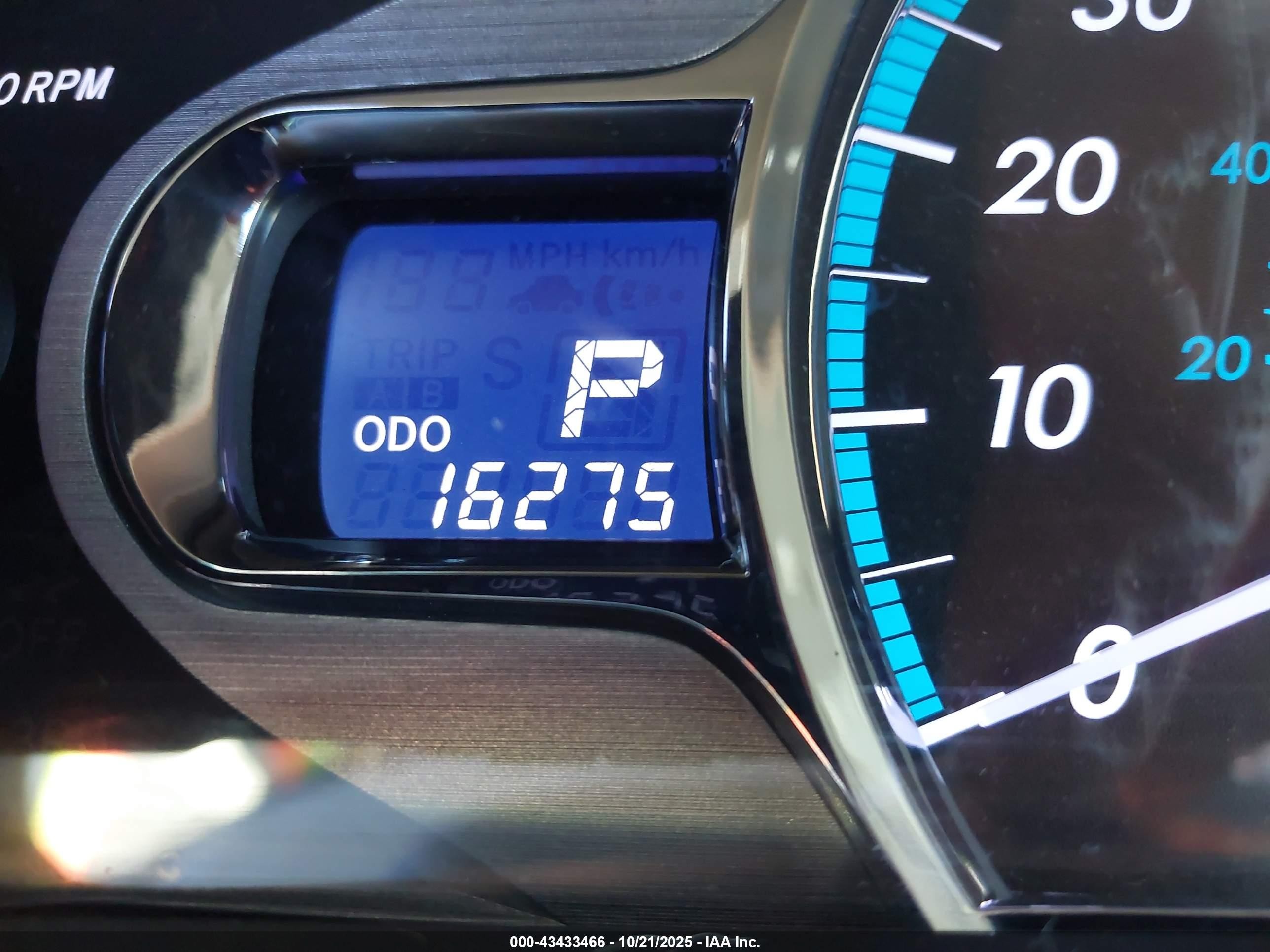 2013 Toyota Sienna Xle V6 8 Passenger Черный vin: 5TDYK3DC3DS290286
