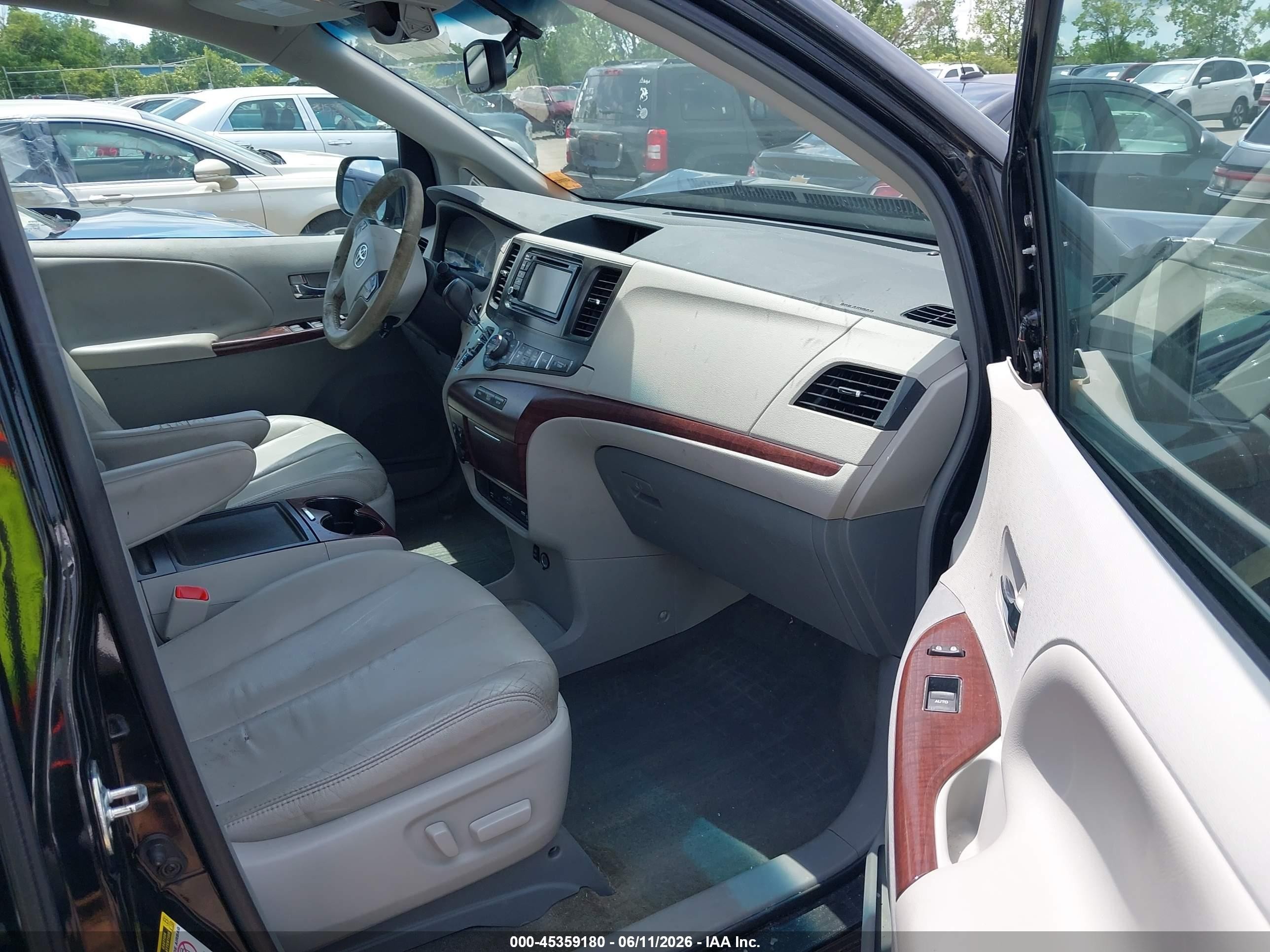 2014 Toyota Sienna Xle V6 8 Passenger Black vin: 5TDYK3DC3ES435330