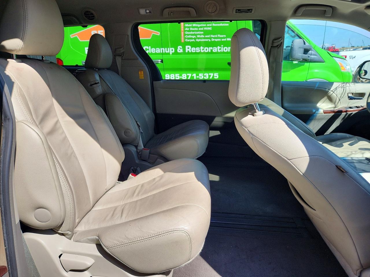 2014 Toyota Sienna Xle 8-passenger Бежевый vin: 5TDYK3DC3ES517705