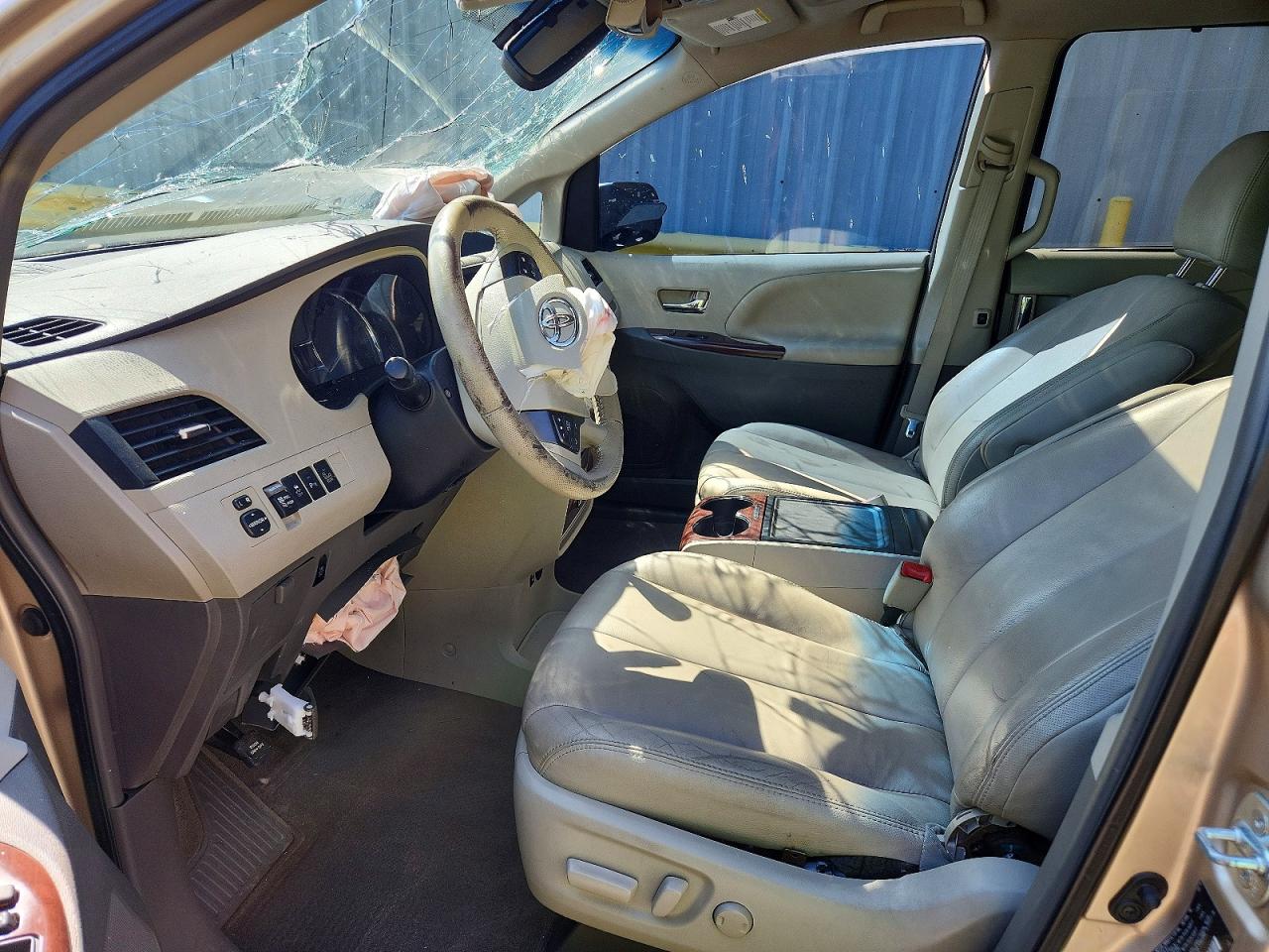 2014 Toyota Sienna Xle 8-passenger Бежевый vin: 5TDYK3DC3ES517705