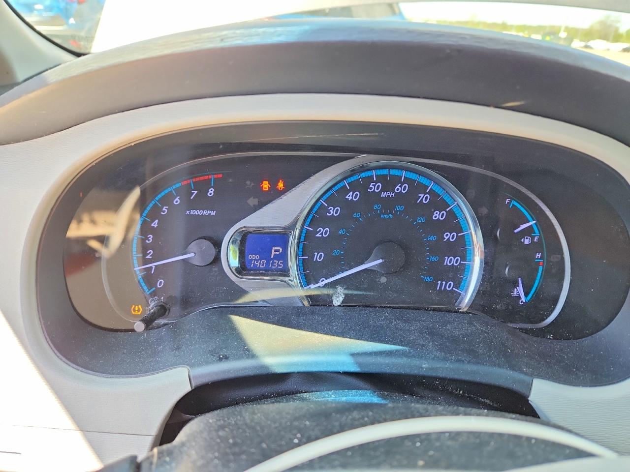 2014 Toyota Sienna Xle 8-passenger Gray vin: 5TDYK3DC3ES521589