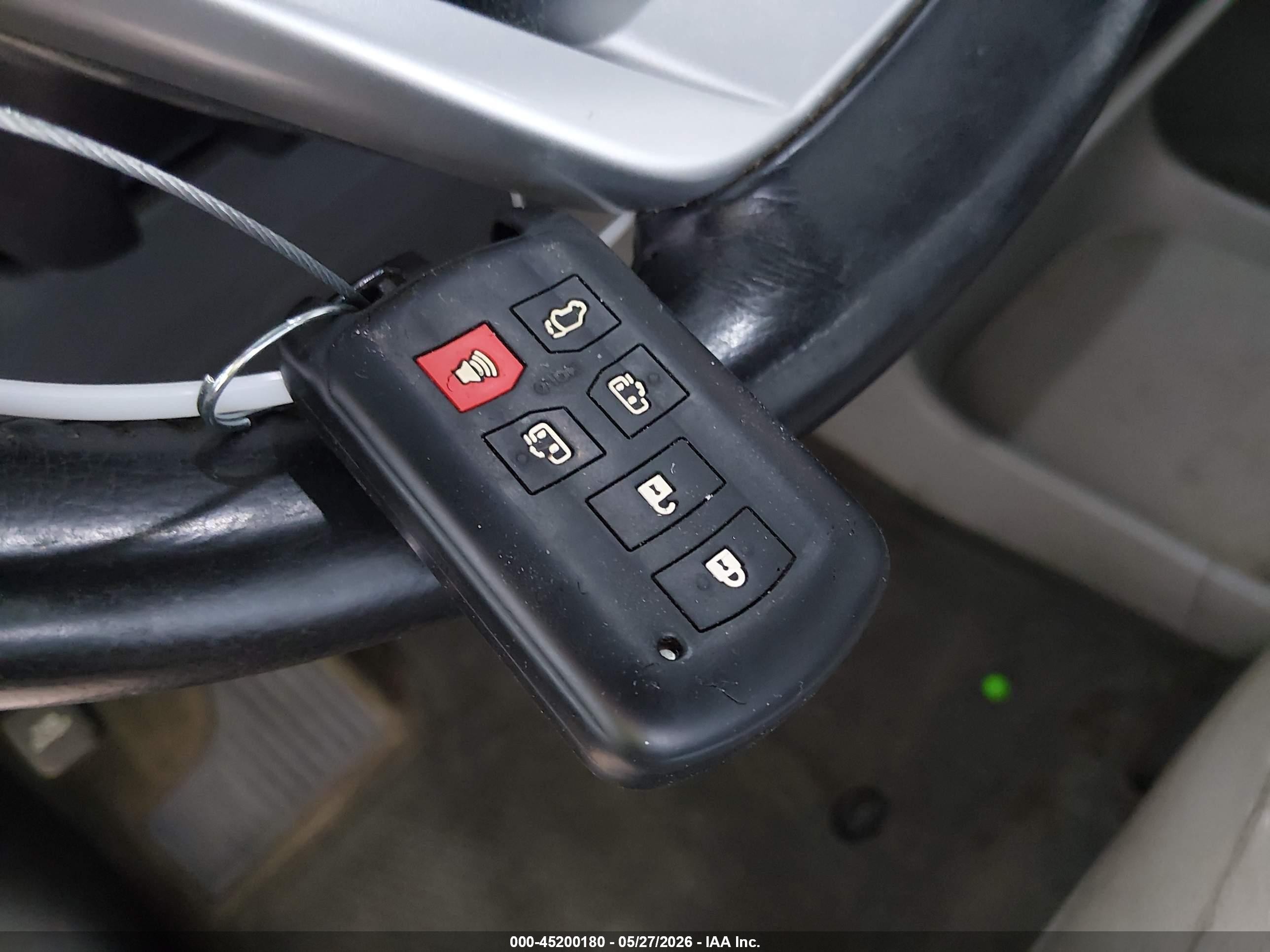 2015 Toyota Sienna Xle 8 Passenger Black vin: 5TDYK3DC3FS608815