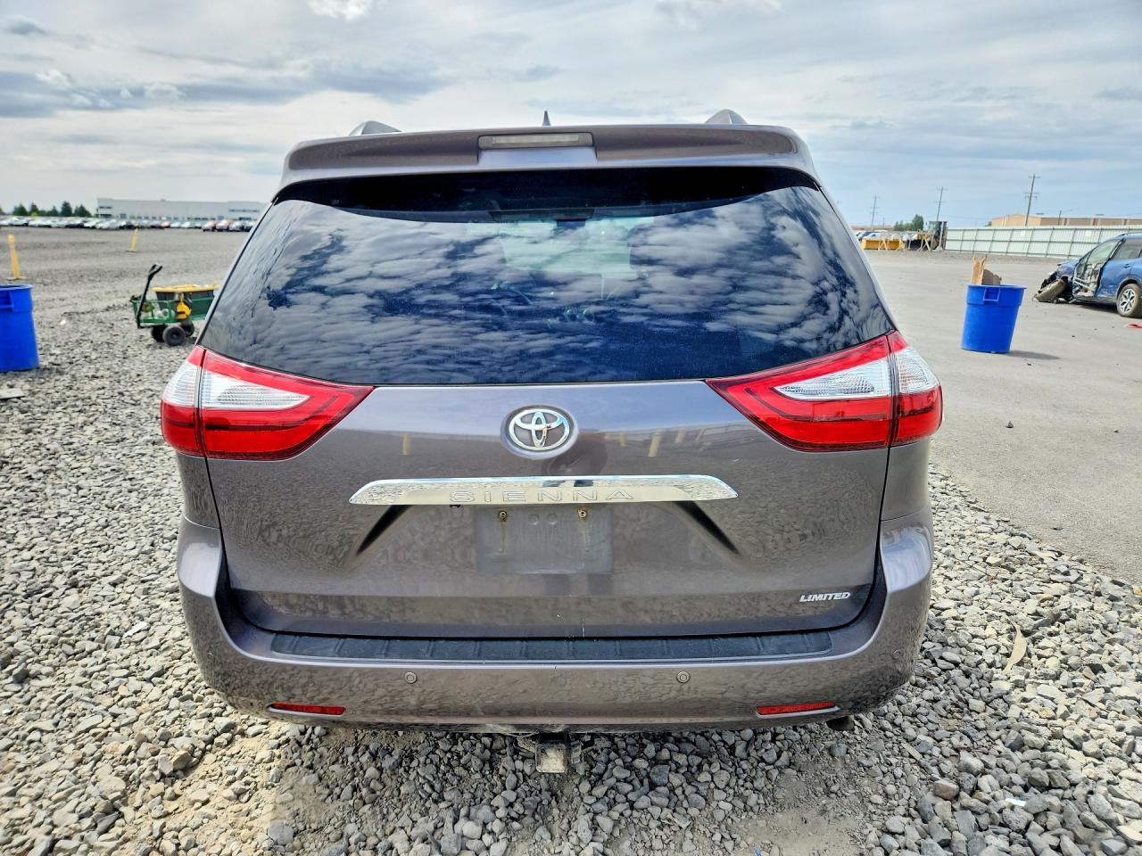 2015 Toyota Sienna Limited Premium 7-passenger Charcoal vin: 5TDYK3DC3FS617417