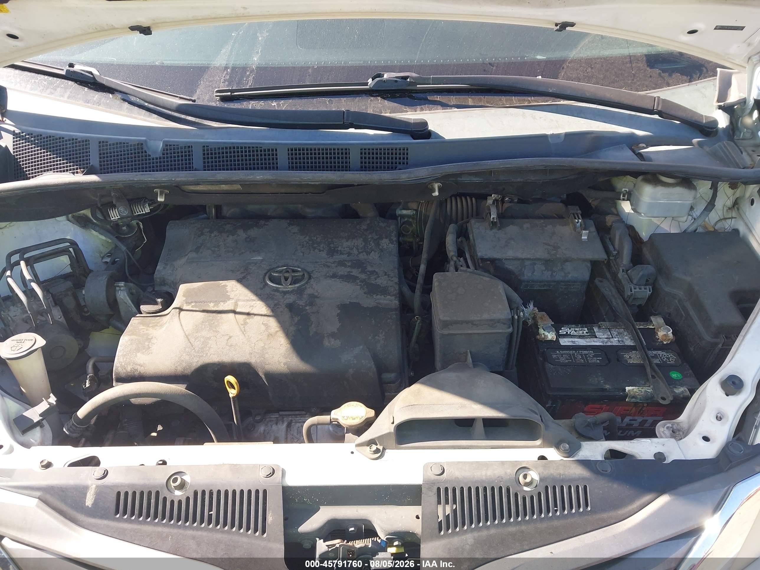 2011 Toyota Sienna Xle V6 Белый vin: 5TDYK3DC4BS072662