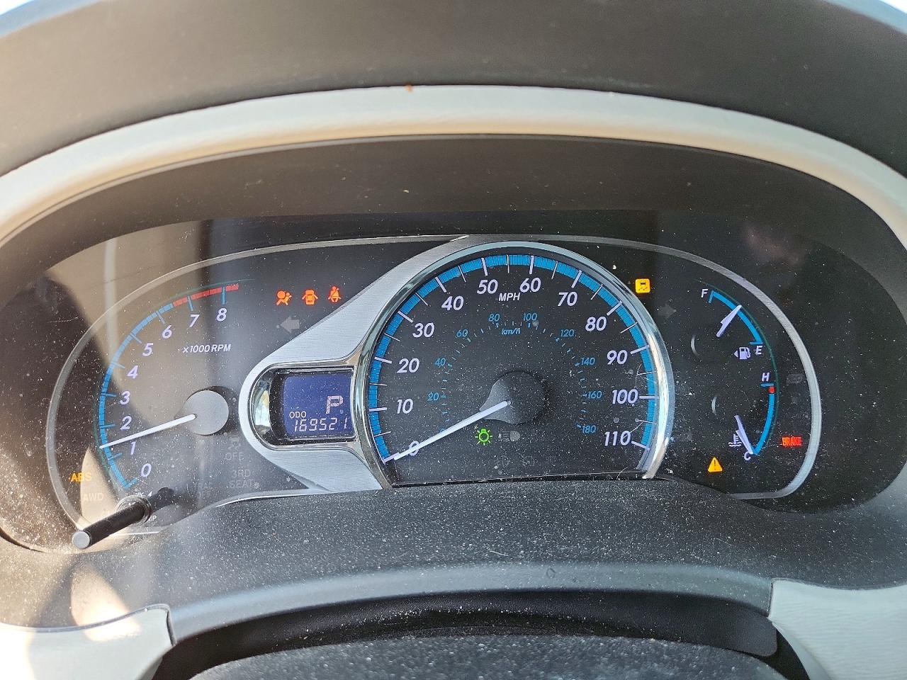 2011 Toyota Sienna Xle 8-passenger Серый vin: 5TDYK3DC4BS077800
