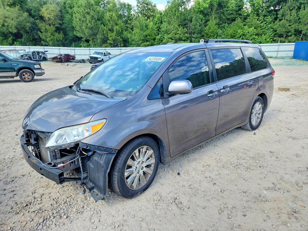 2011 Toyota Sienna Limited 7-passenger Gray vin: 5TDYK3DC4BS158456