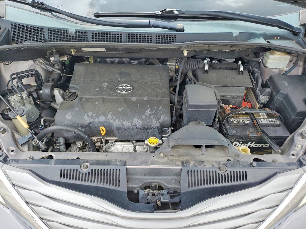 2011 Toyota Sienna Xle 8-passenger Угольный vin: 5TDYK3DC4BS170901