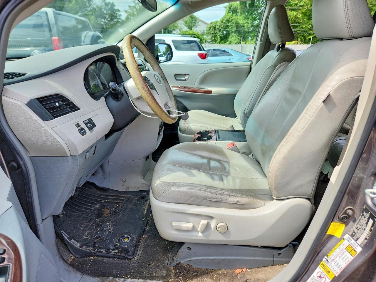 2012 Toyota Sienna Xle 8-passenger Gray vin: 5TDYK3DC4CS193287