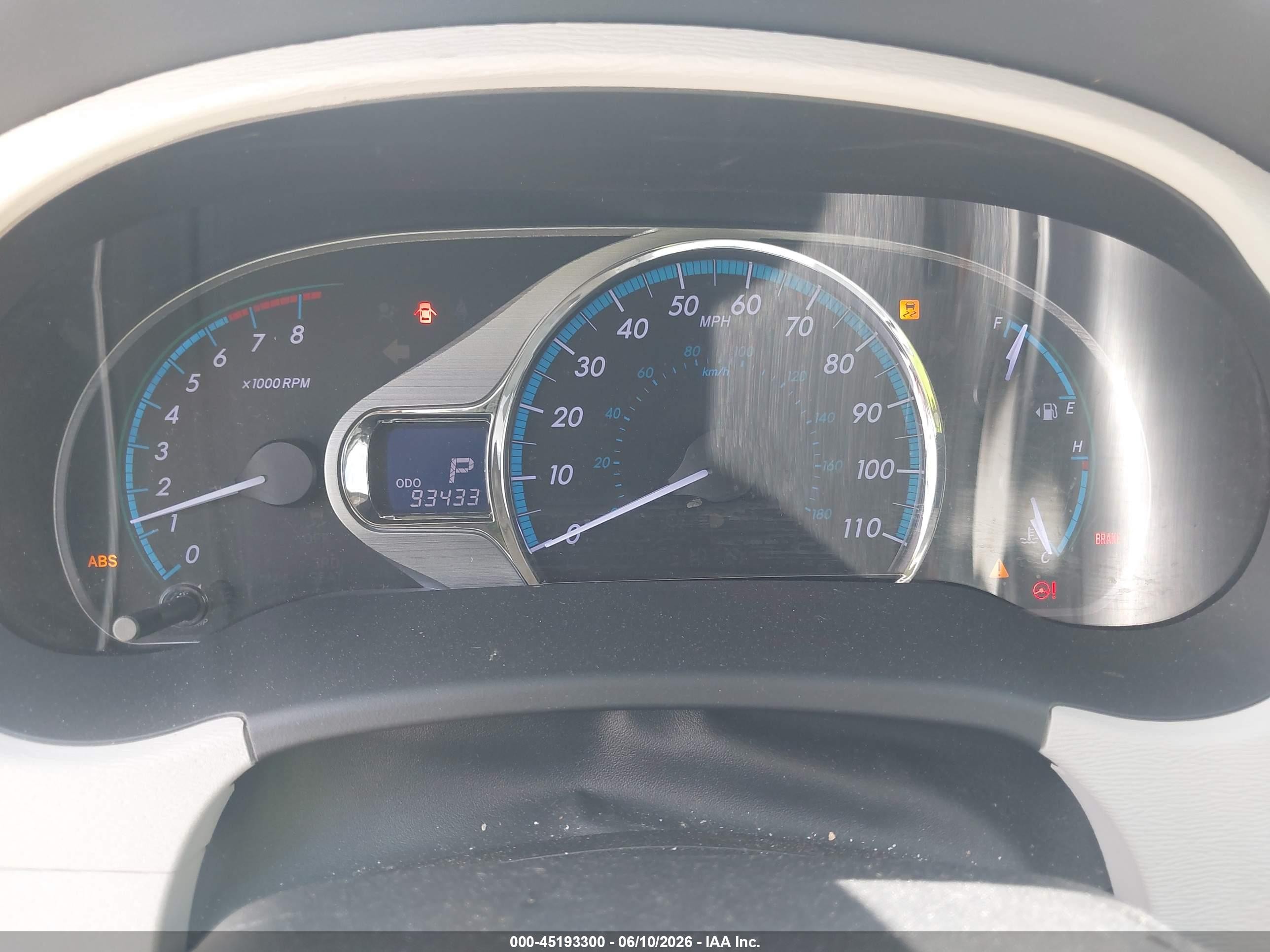 2012 Toyota Sienna Xle V6 8 Passenger Blue vin: 5TDYK3DC4CS271518