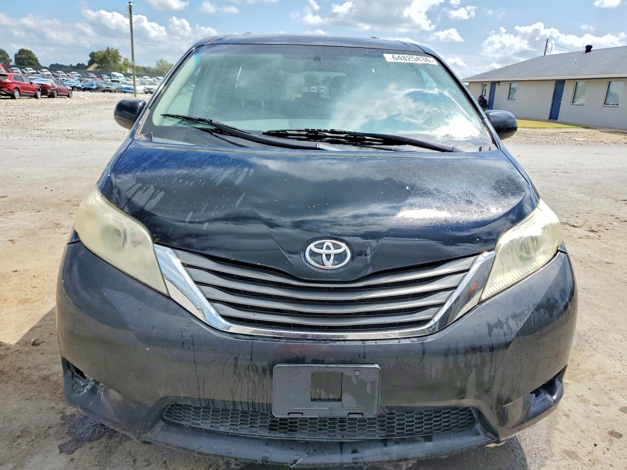 2013 Toyota Sienna Xle 8-passenger Черный vin: 5TDYK3DC4DS361835