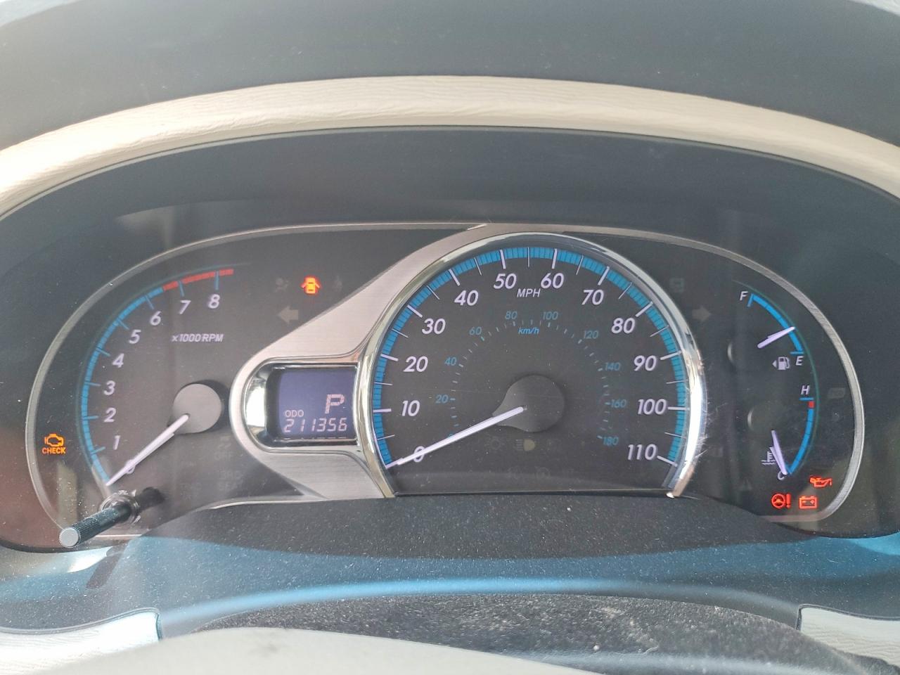 2013 Toyota Sienna Xle 8-passenger Gray vin: 5TDYK3DC4DS400228
