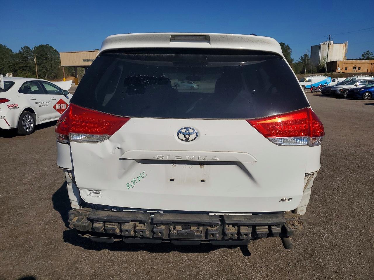 2014 Toyota Sienna Xle 8-passenger Белый vin: 5TDYK3DC4ES450354