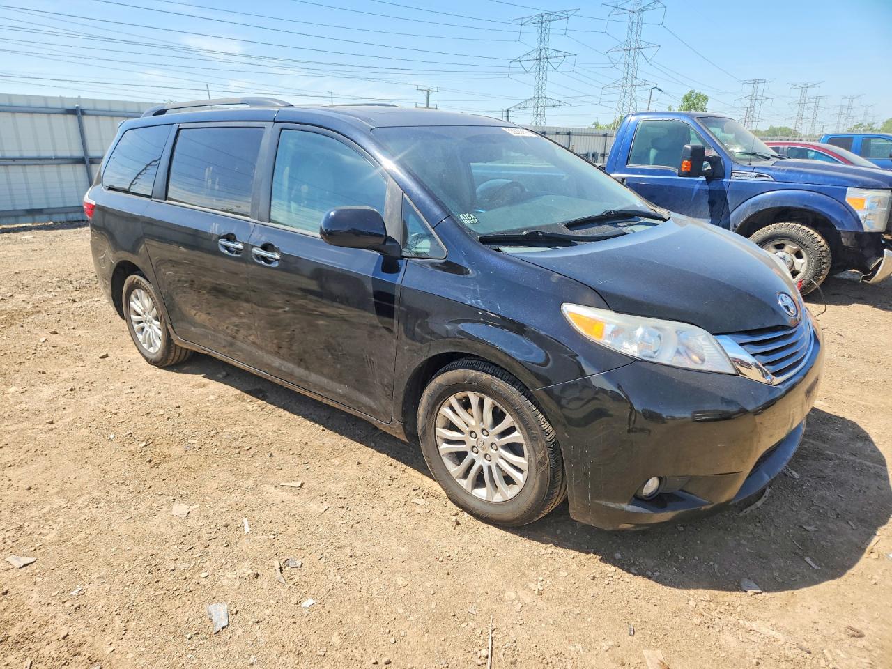 2015 Toyota Sienna Black vin: 5TDYK3DC4FS561147