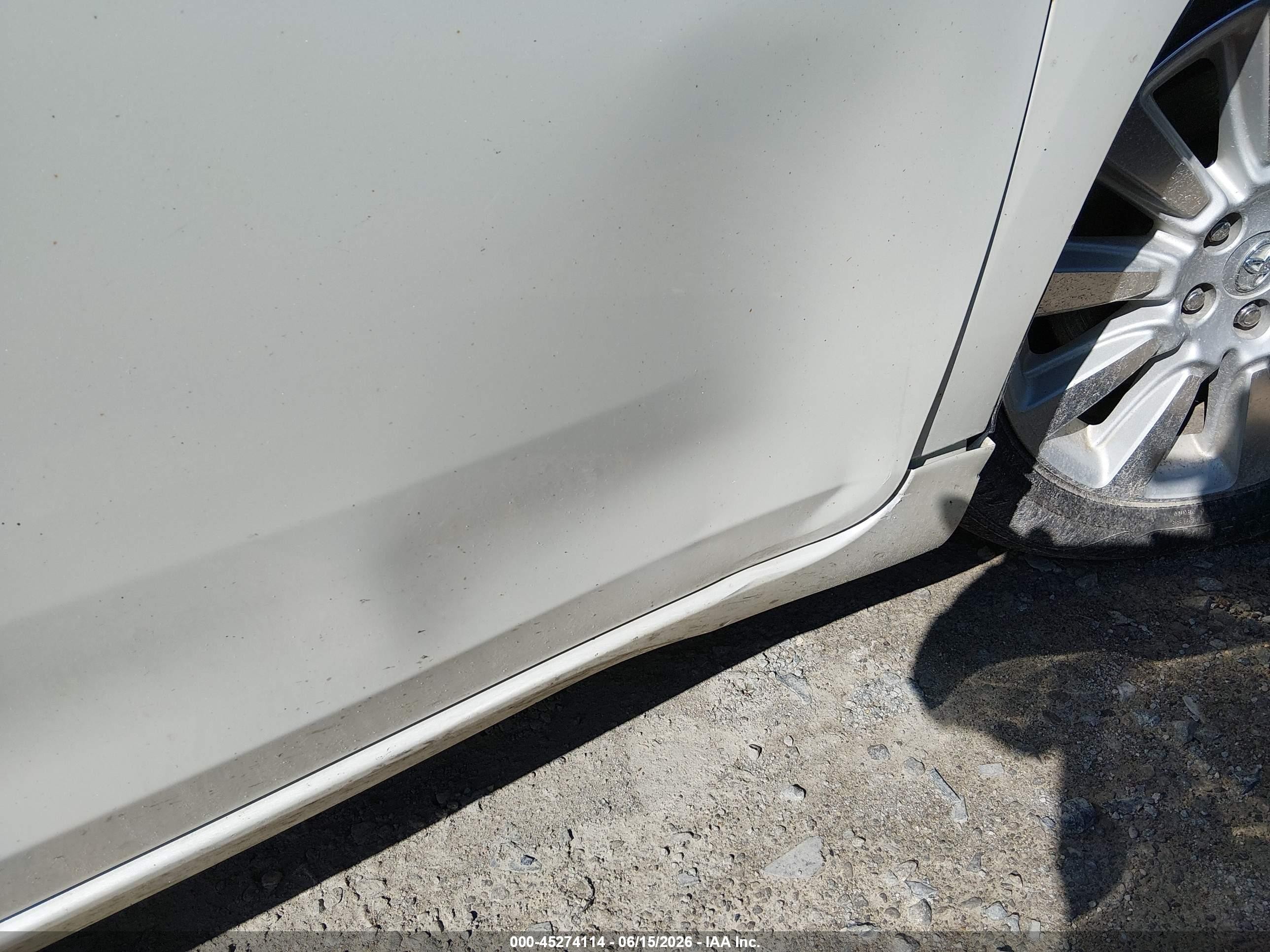 2015 Toyota Sienna Limited Premium 7 Passenger White vin: 5TDYK3DC4FS571080